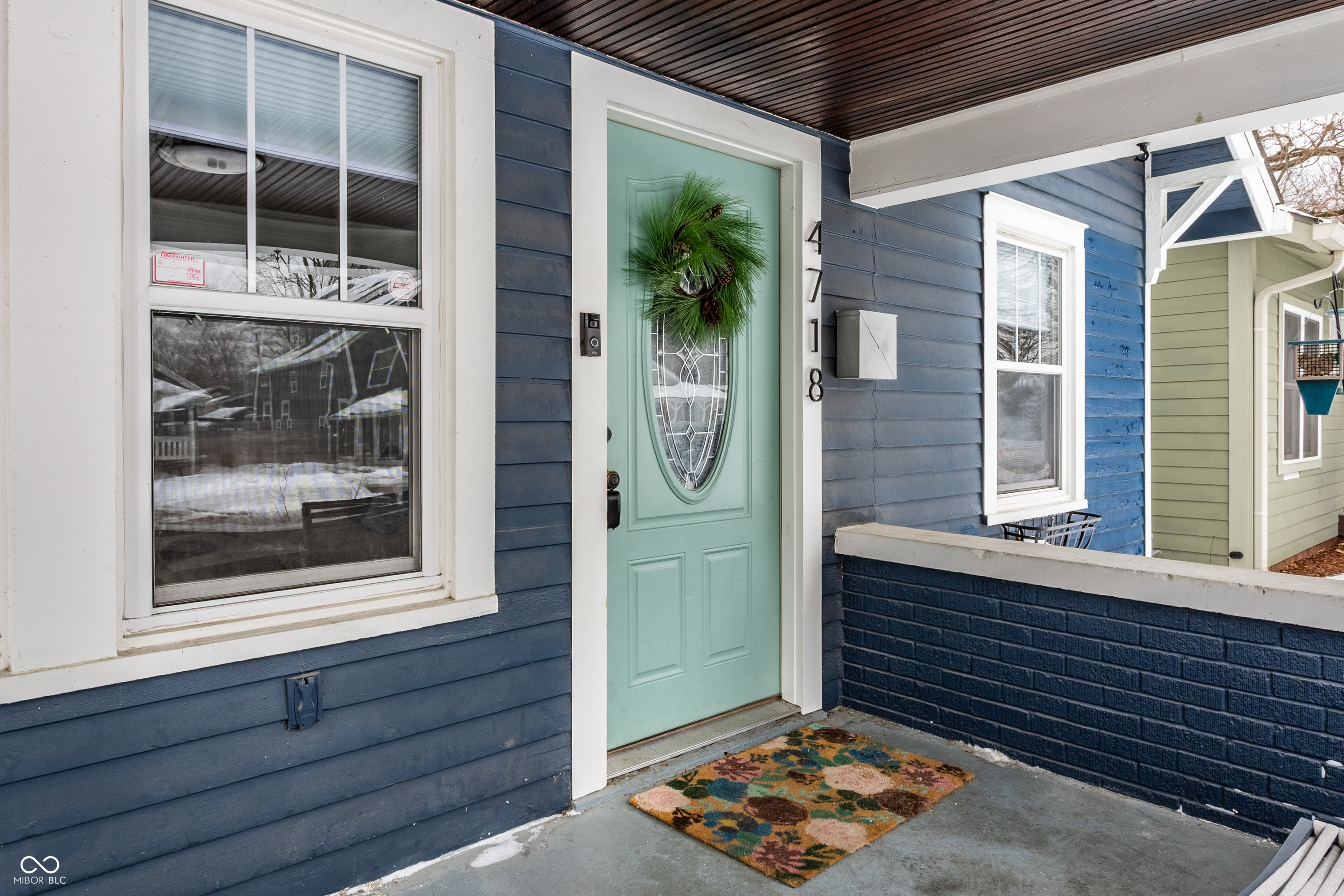 4718 Winthrop Avenue