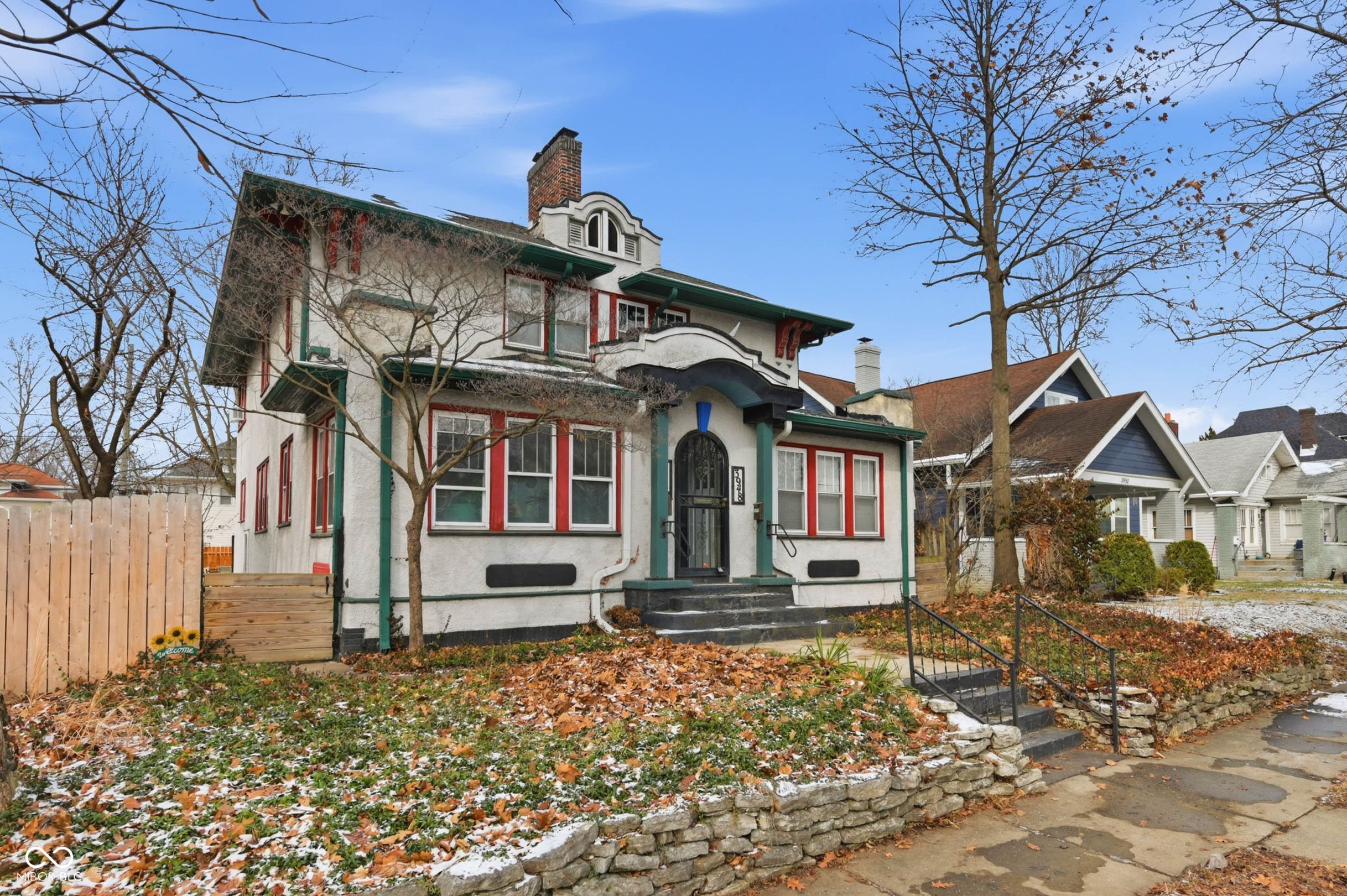 3946 N College Avenue