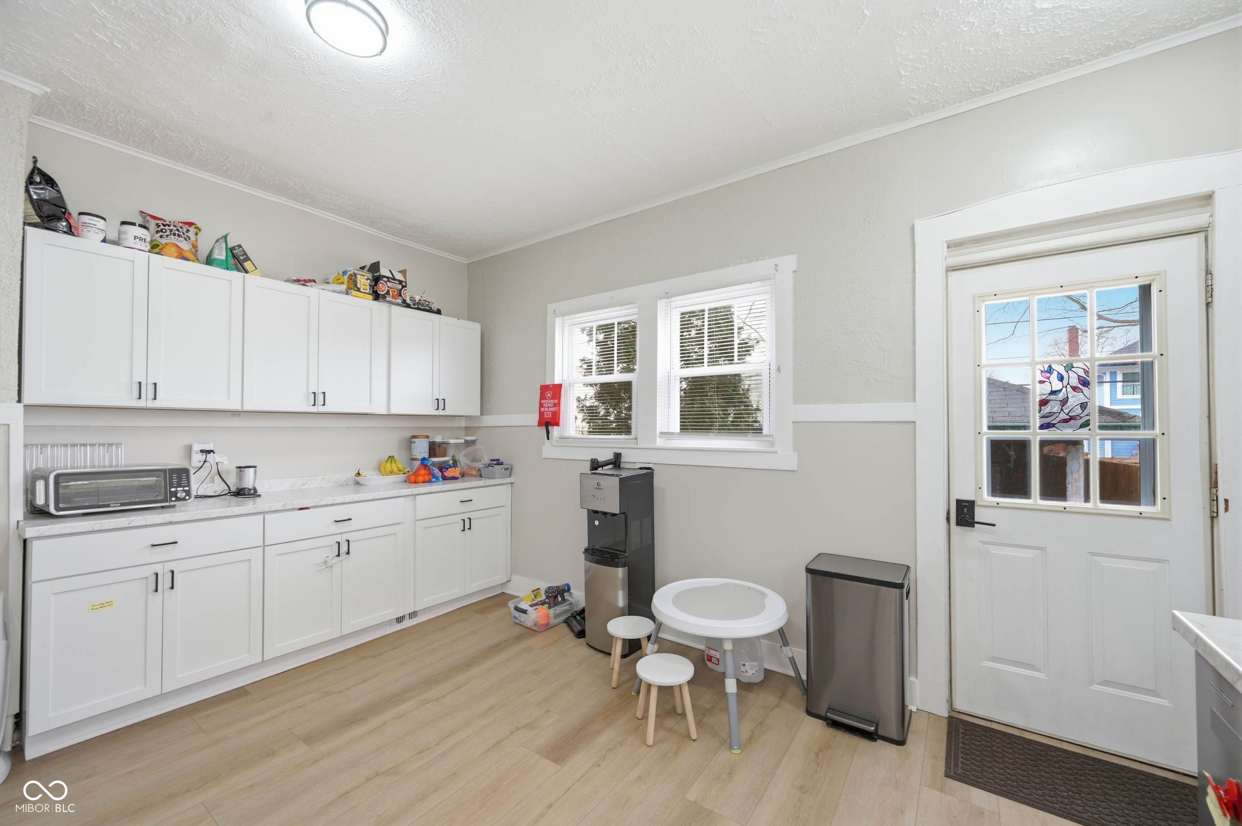 3946 N College Avenue