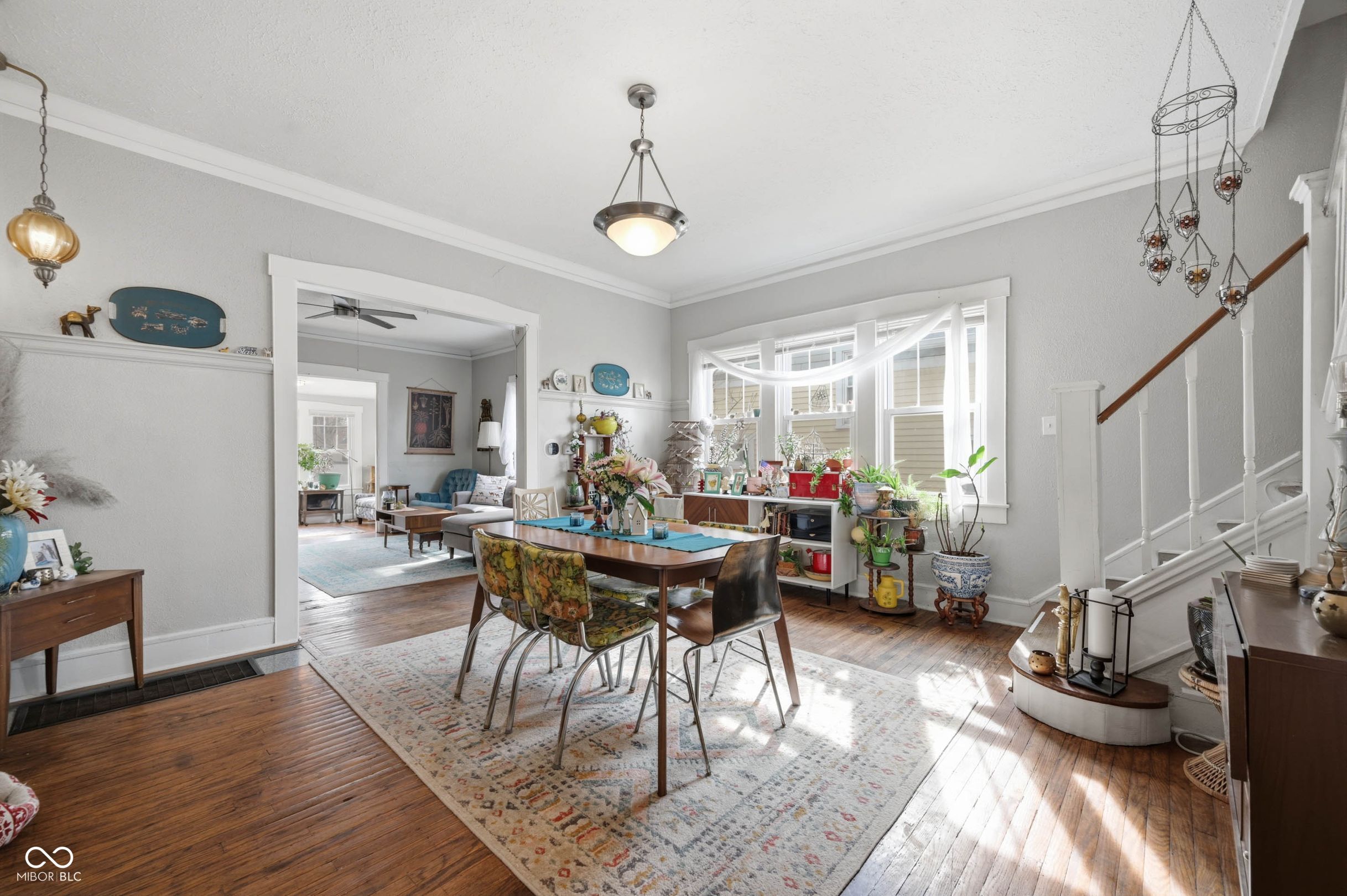 3946 N College Avenue