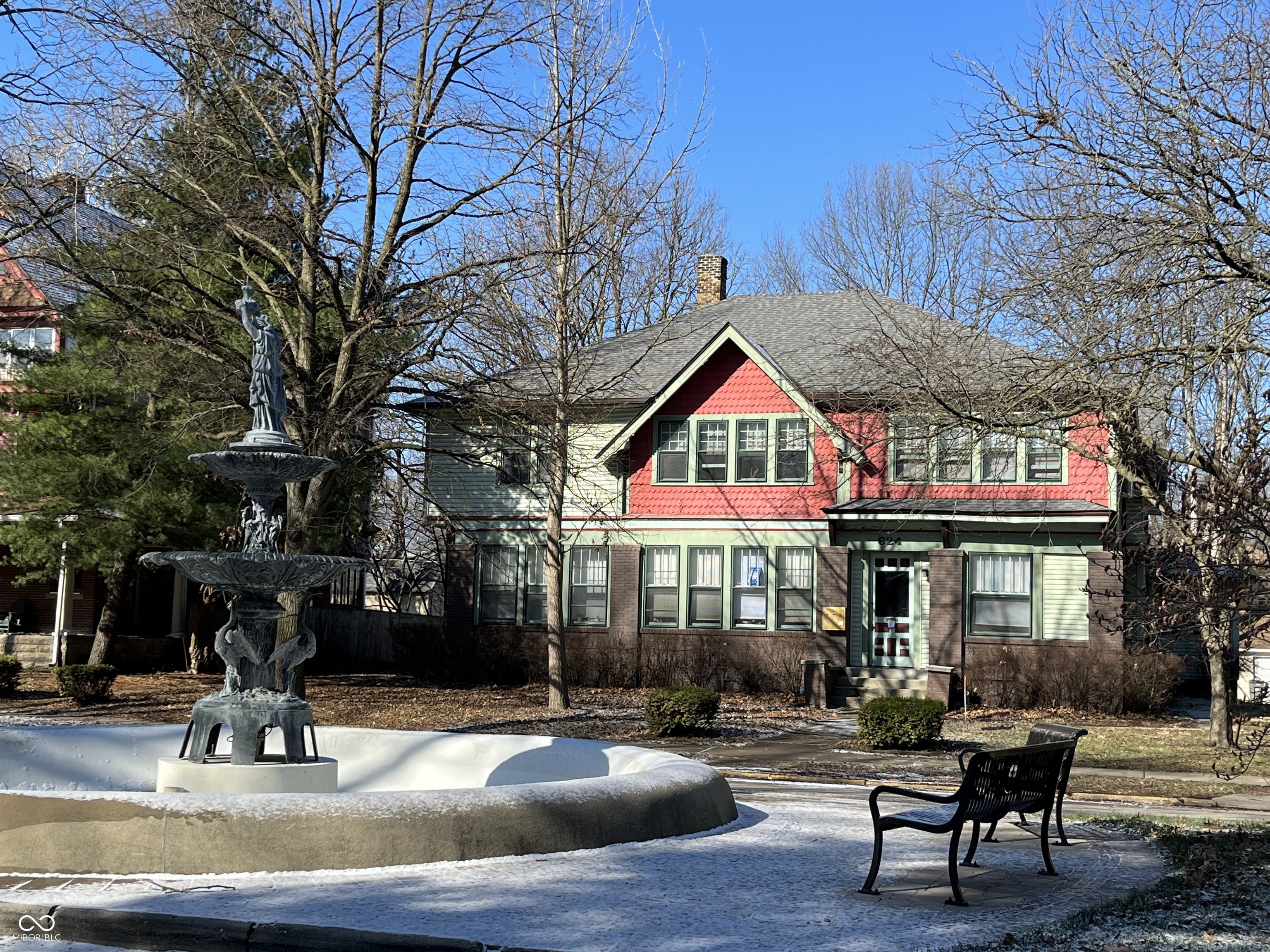 624 Woodruff Place Middle Drive