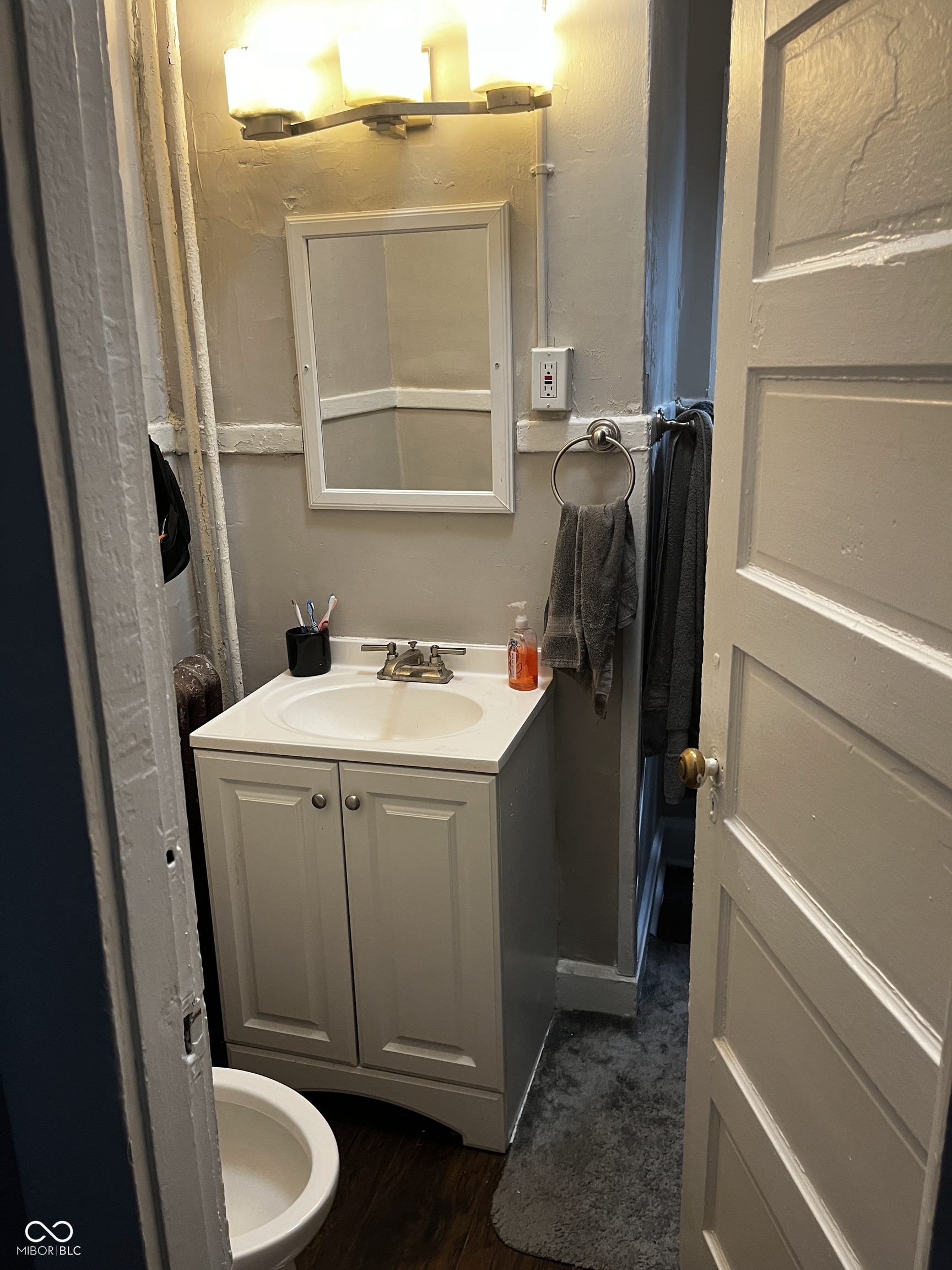 624 Woodruff Place Middle Drive