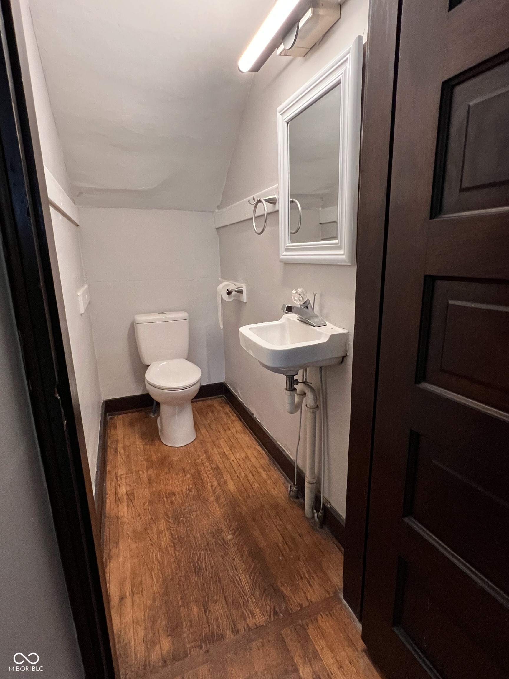 625 Woodruff Place Middle Drive