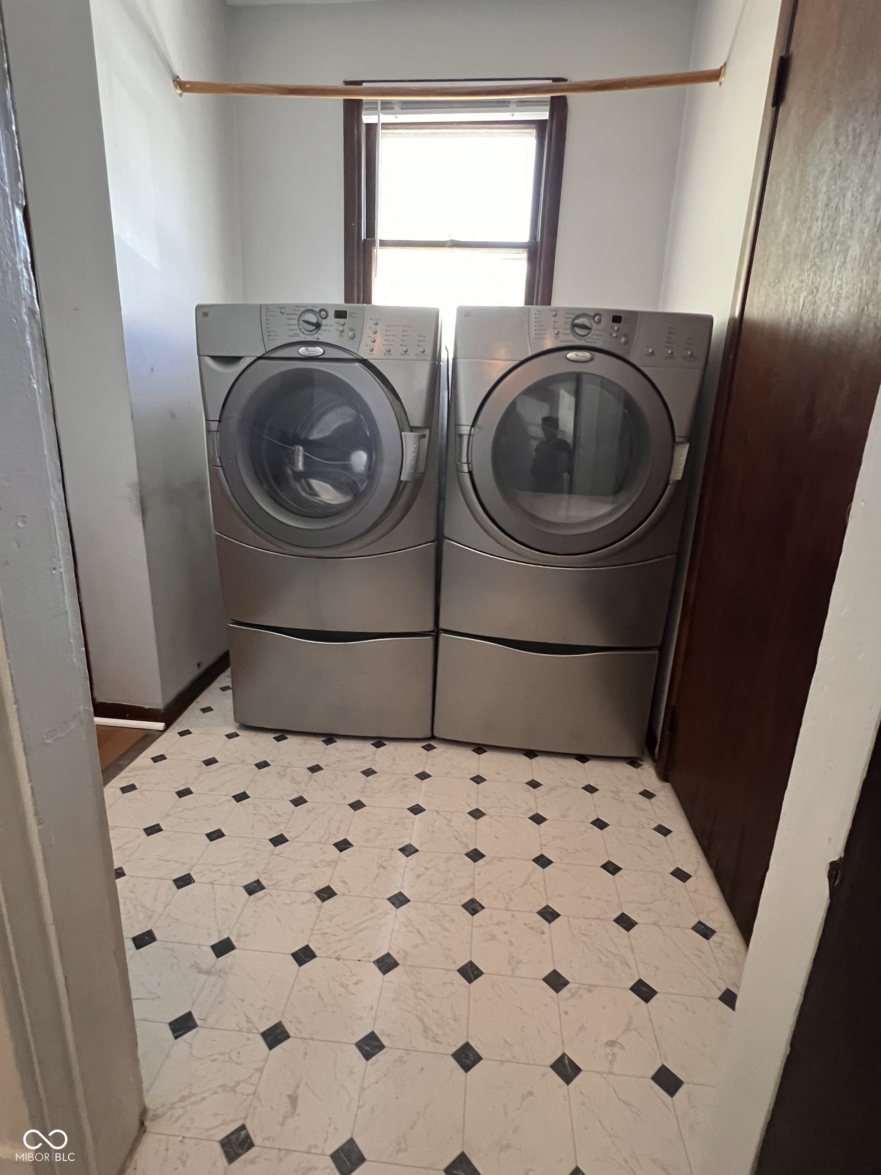 625 Woodruff Place Middle Drive