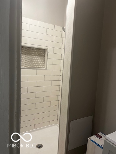 640 Woodruff Place Middle Drive