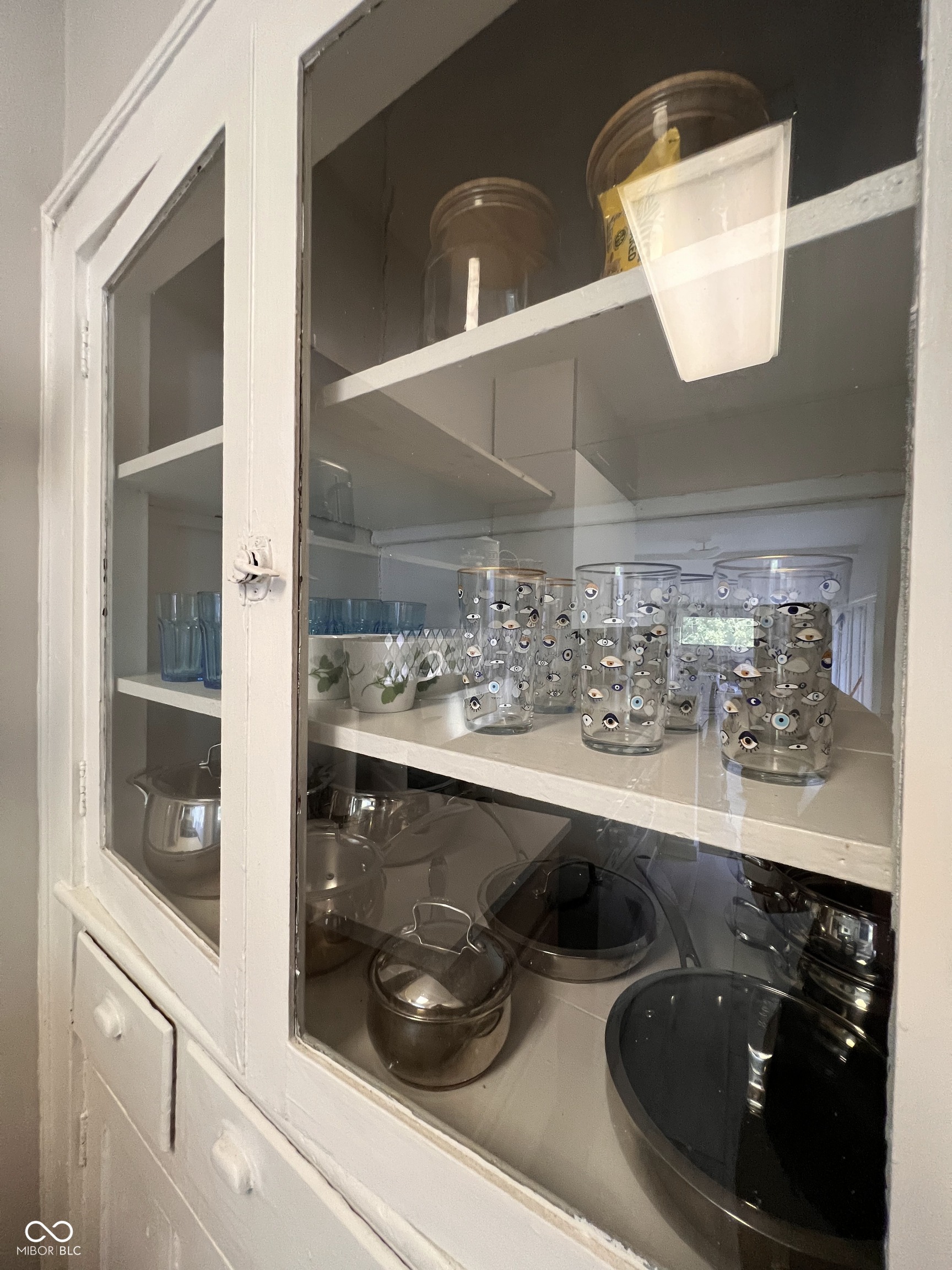 640 Woodruff Place Middle Drive