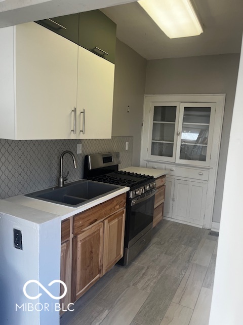 640 Woodruff Place Middle Drive