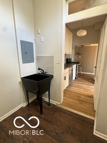 640 Woodruff Place Middle Drive