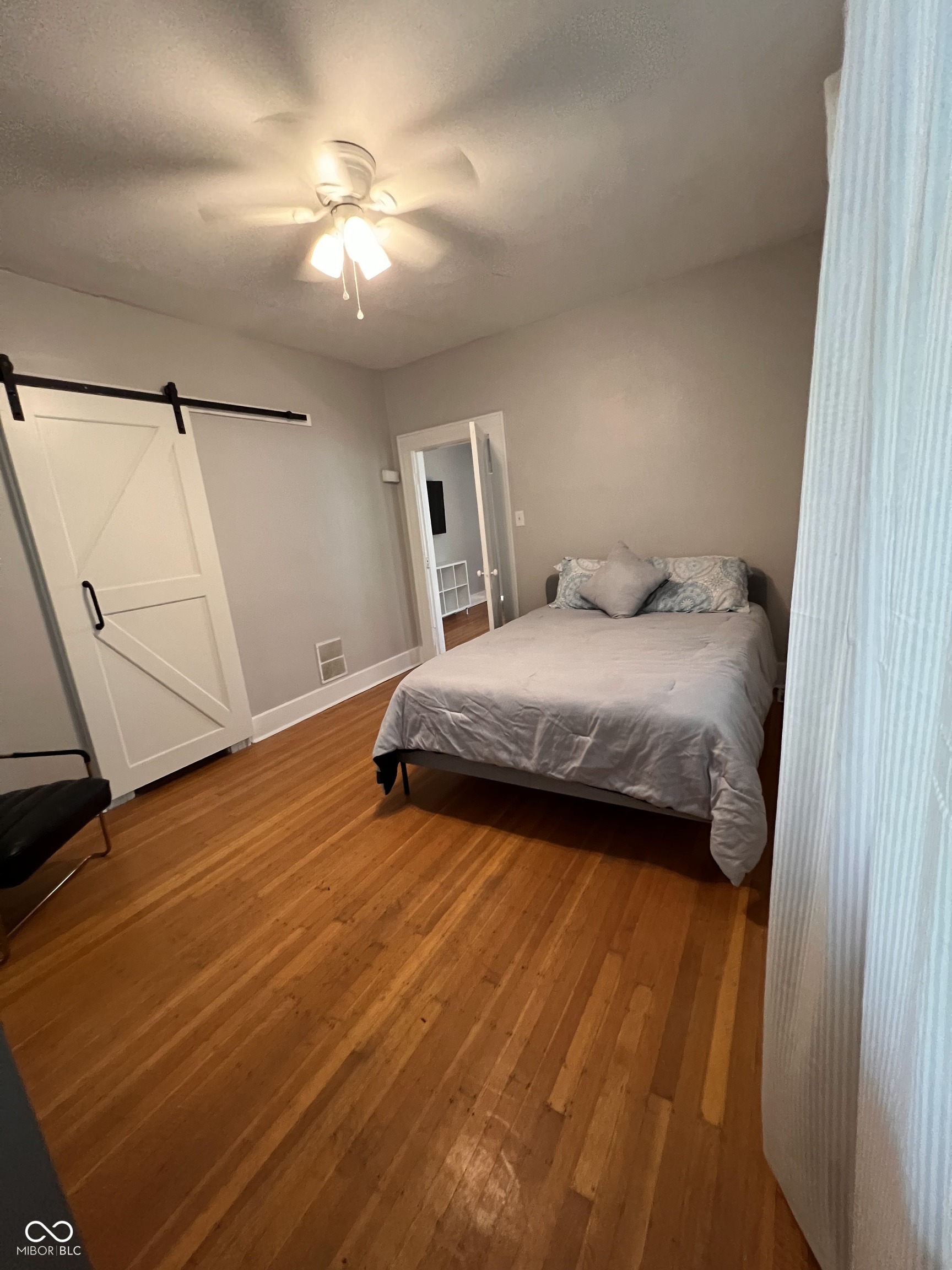 640 Woodruff Place Middle Drive