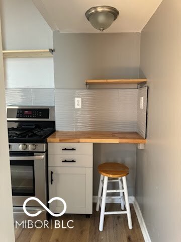 640 Woodruff Place Middle Drive