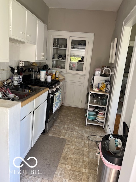 640 Woodruff Place Middle Drive