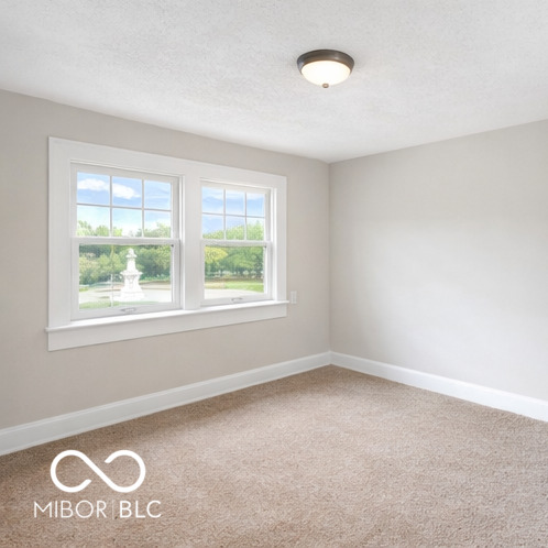 725 Woodruff Place Middle Drive