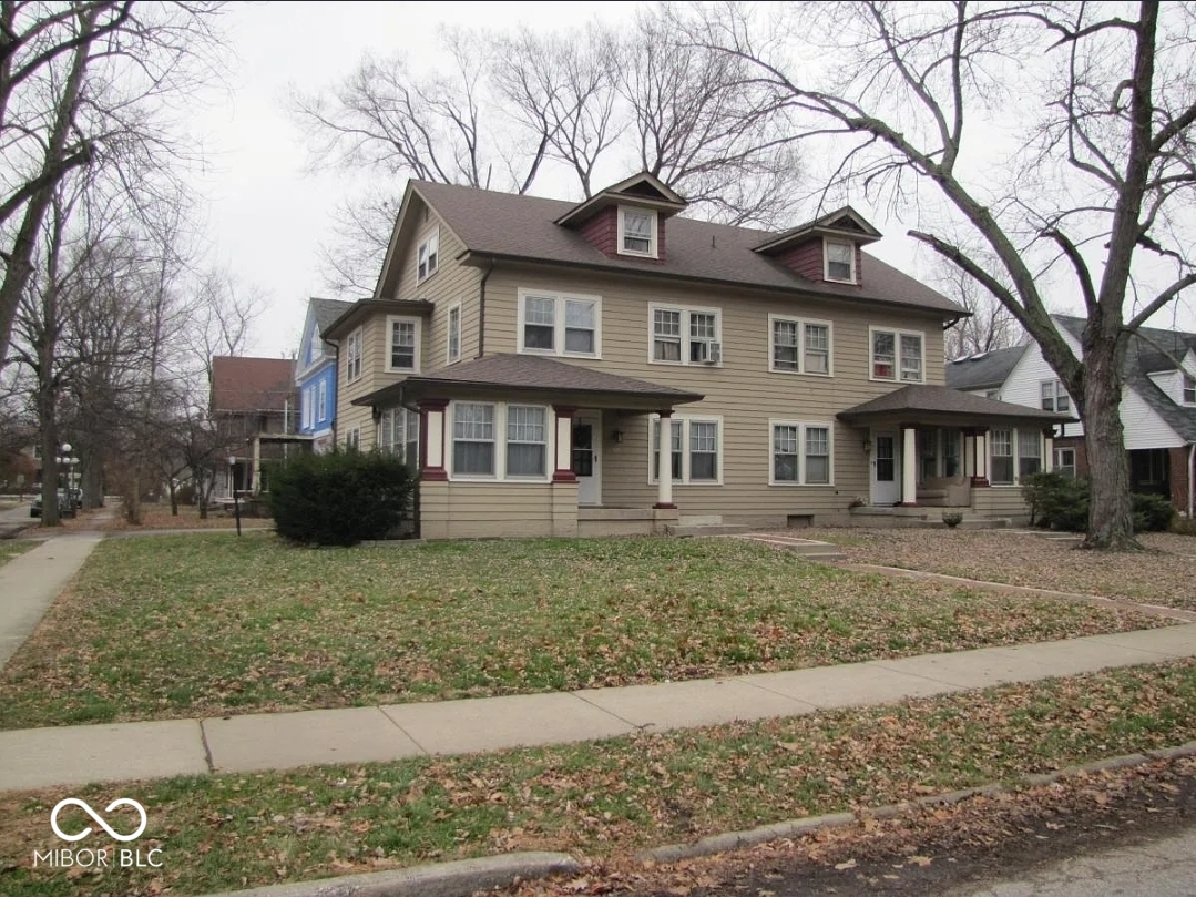 725 Woodruff Place Middle Drive