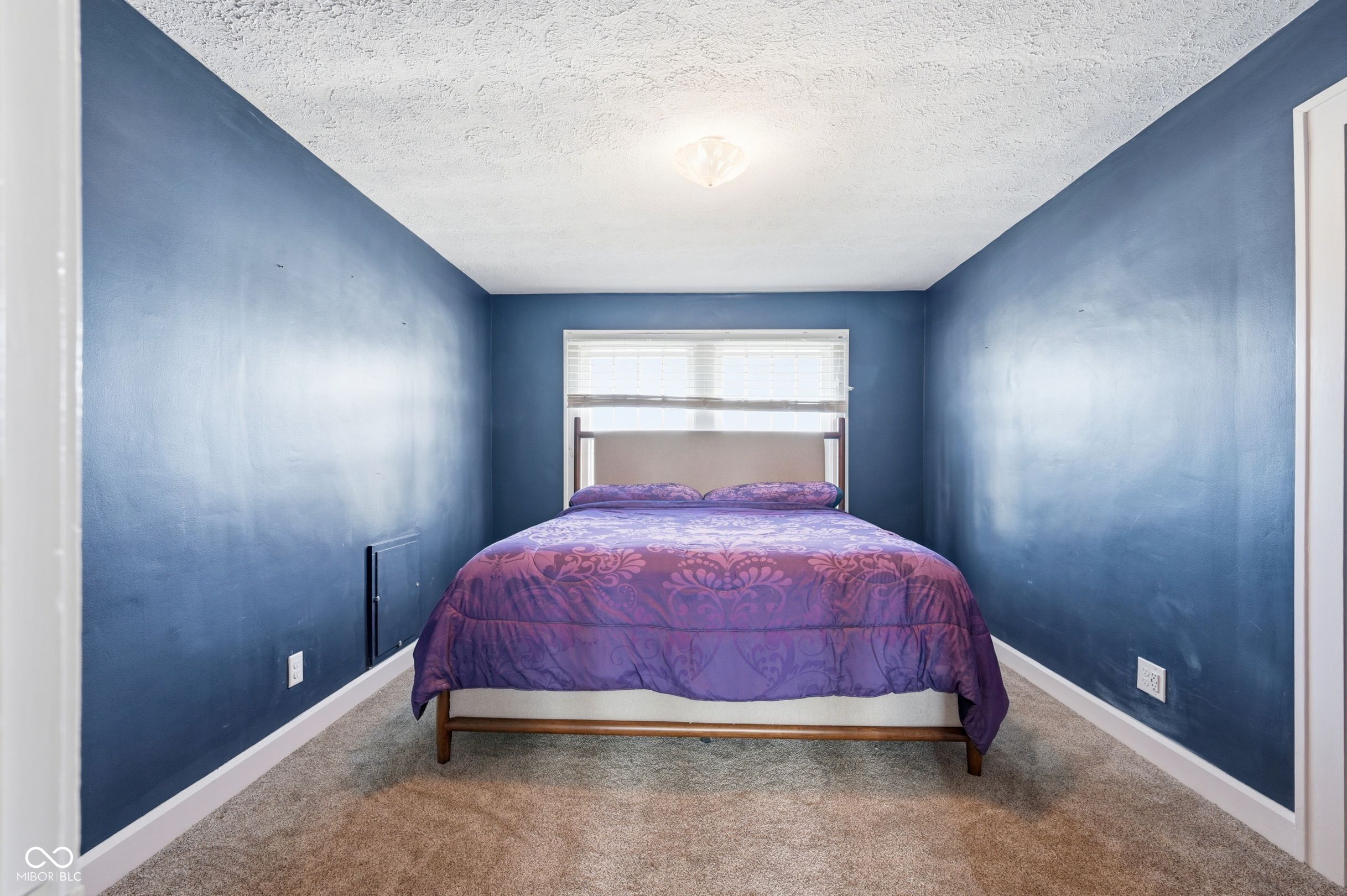 2502 S Delaware Street