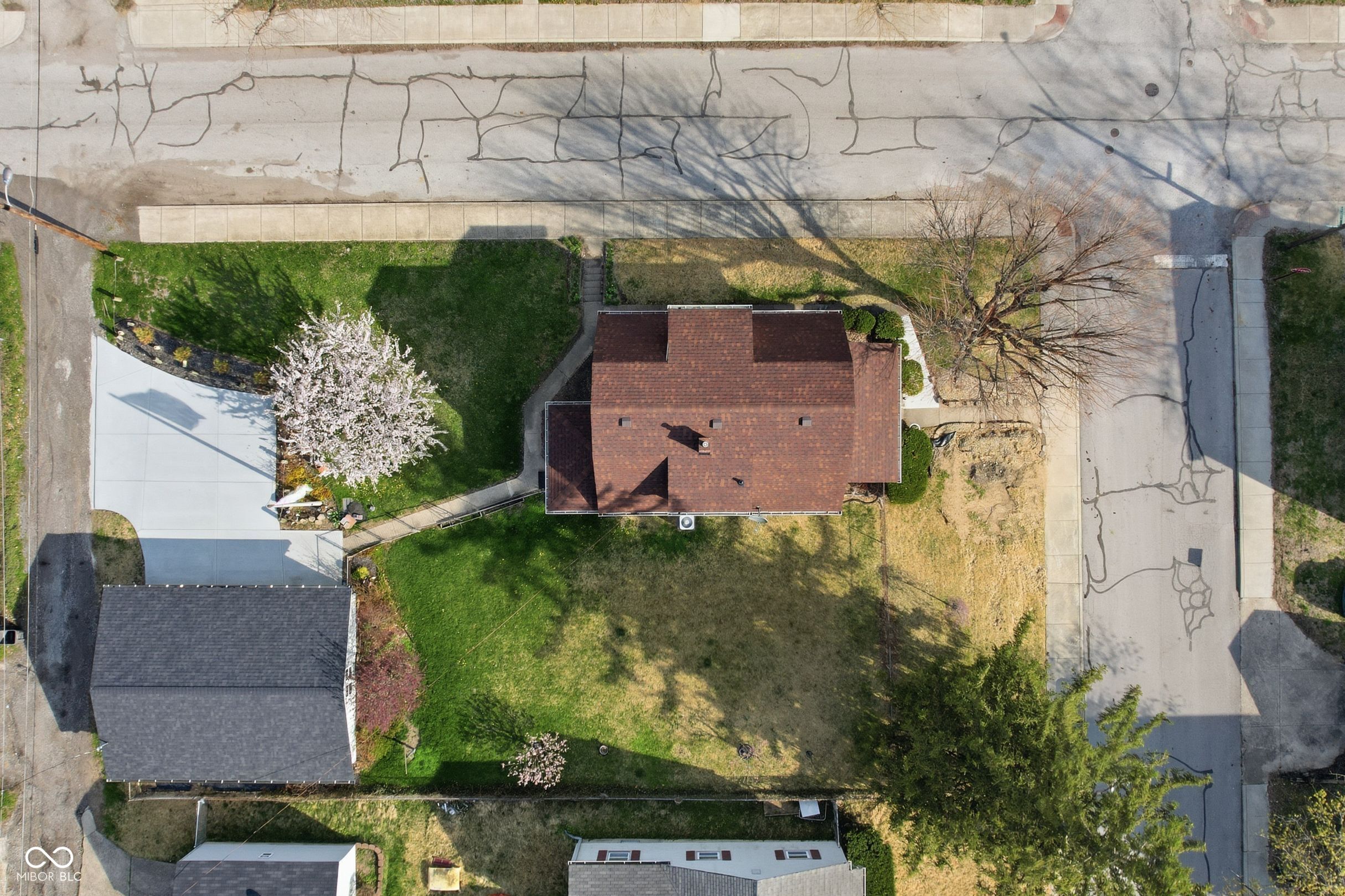 2502 S Delaware Street