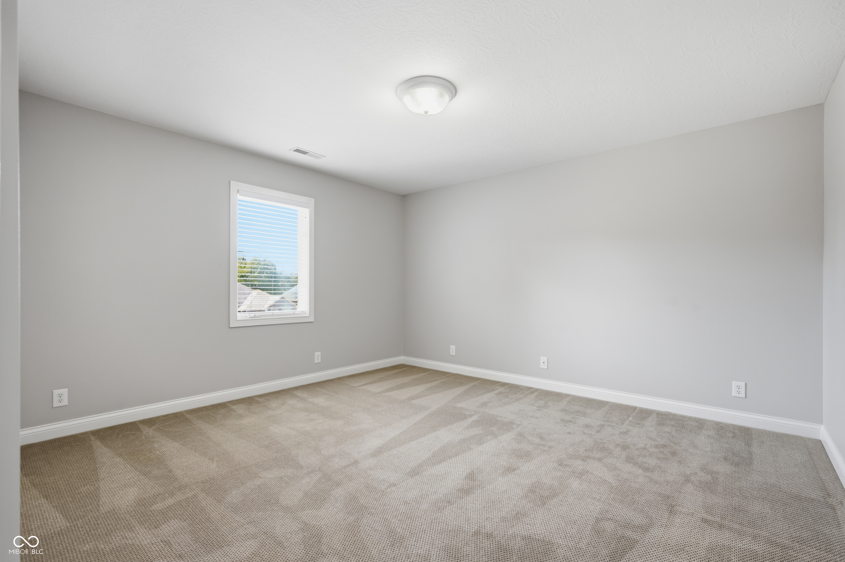 11114 Turfgrass Way