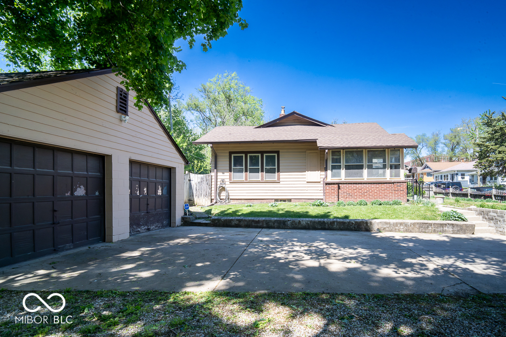 50 S Euclid Avenue