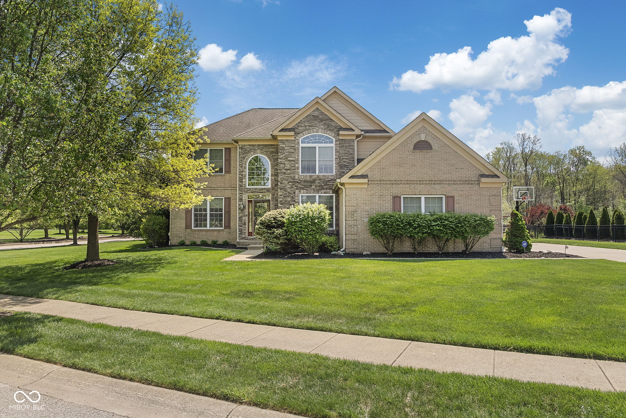 8921 Forest Willow Drive