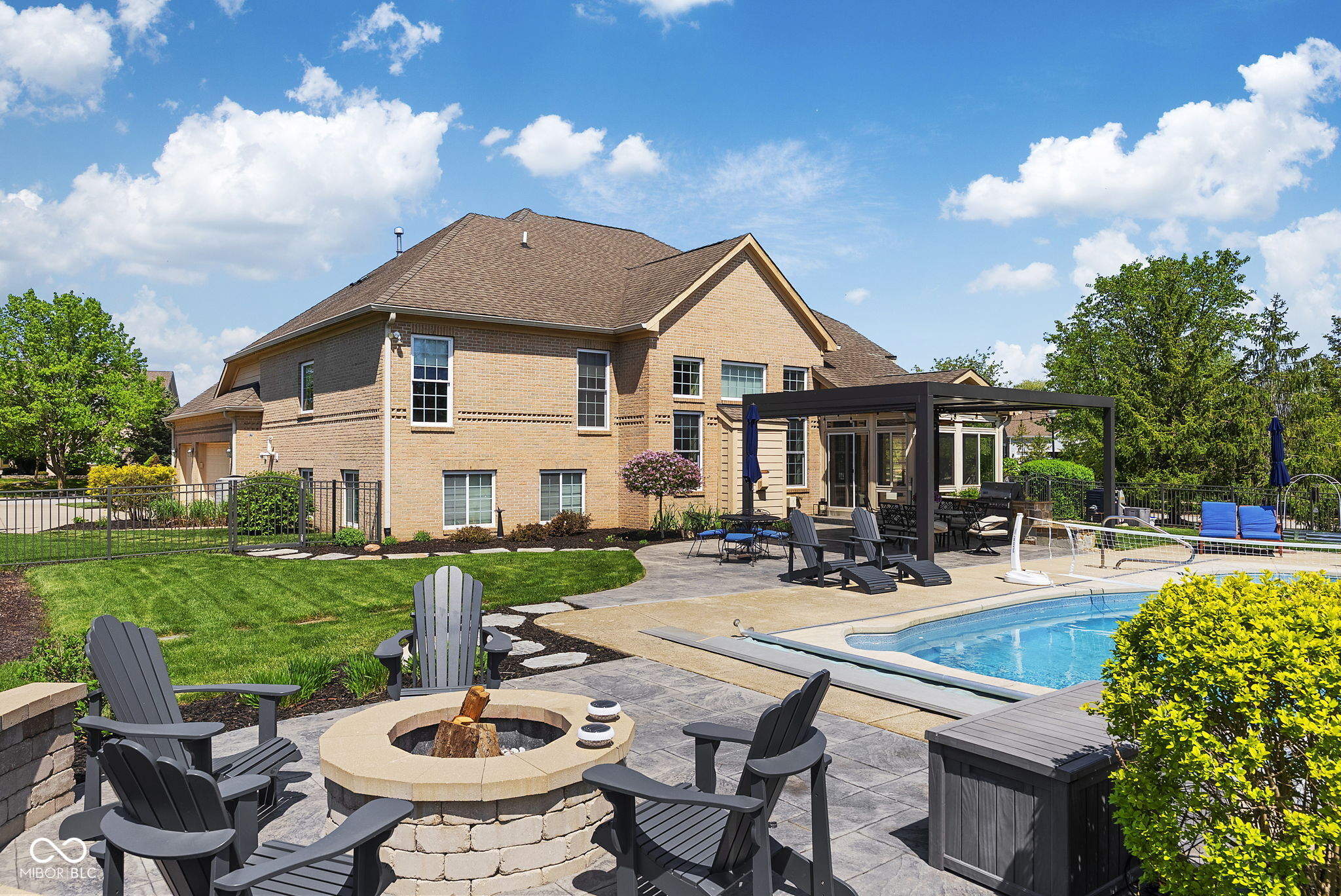 8921 Forest Willow Drive