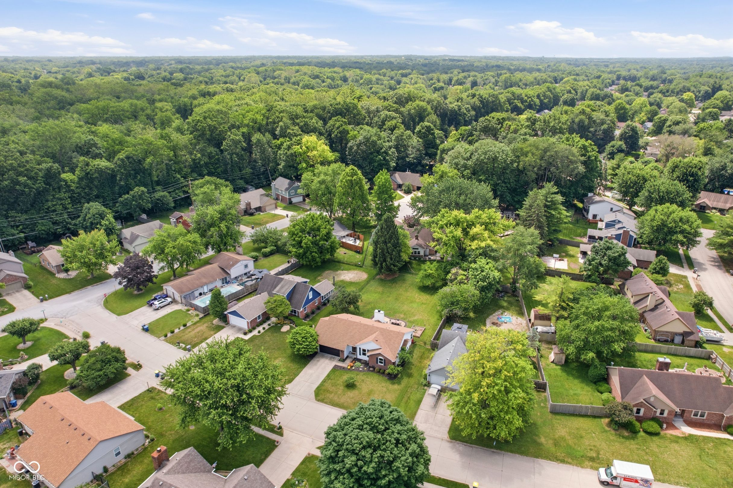 8321 Gallant Fox Drive