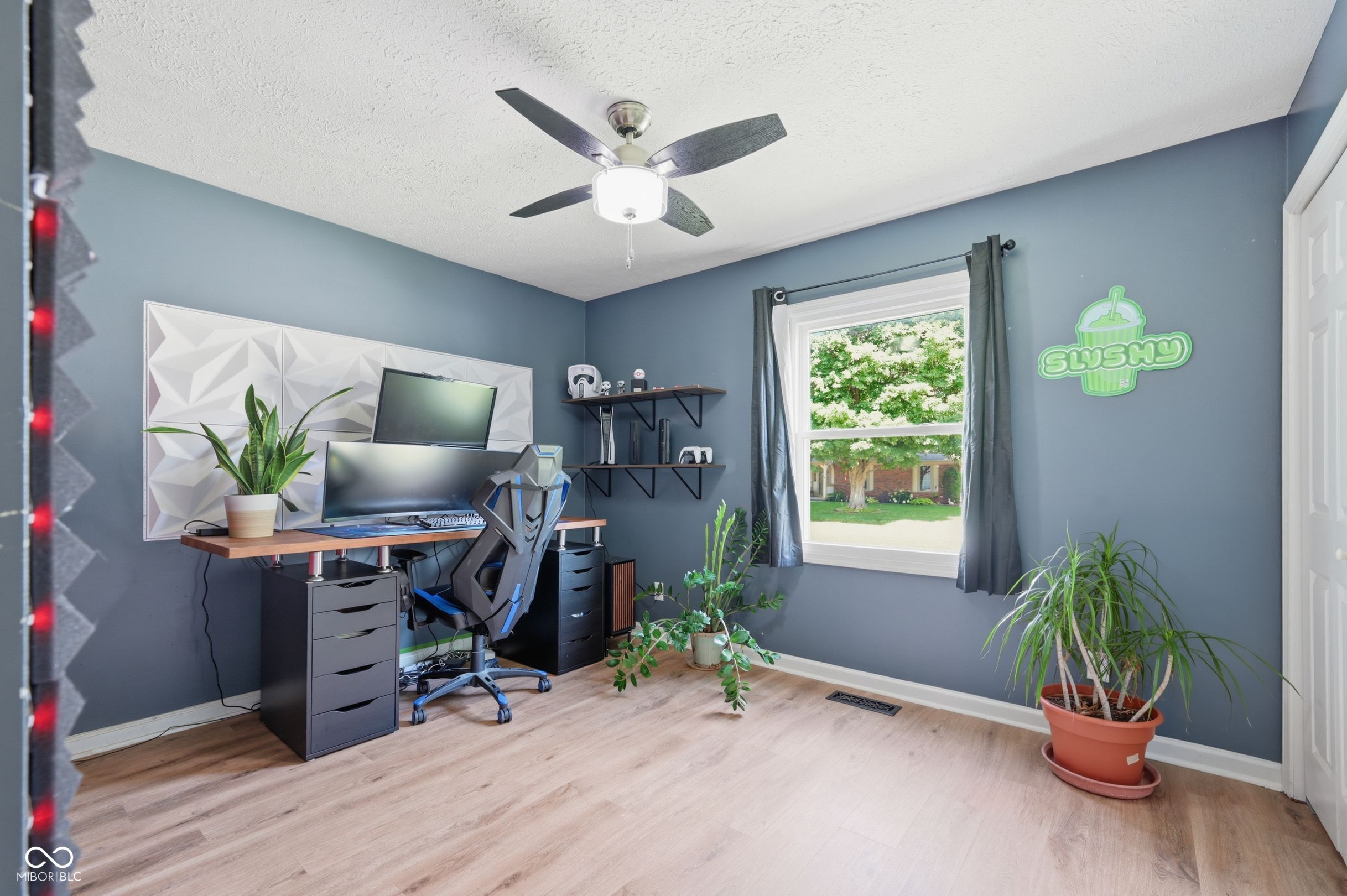 8321 Gallant Fox Drive