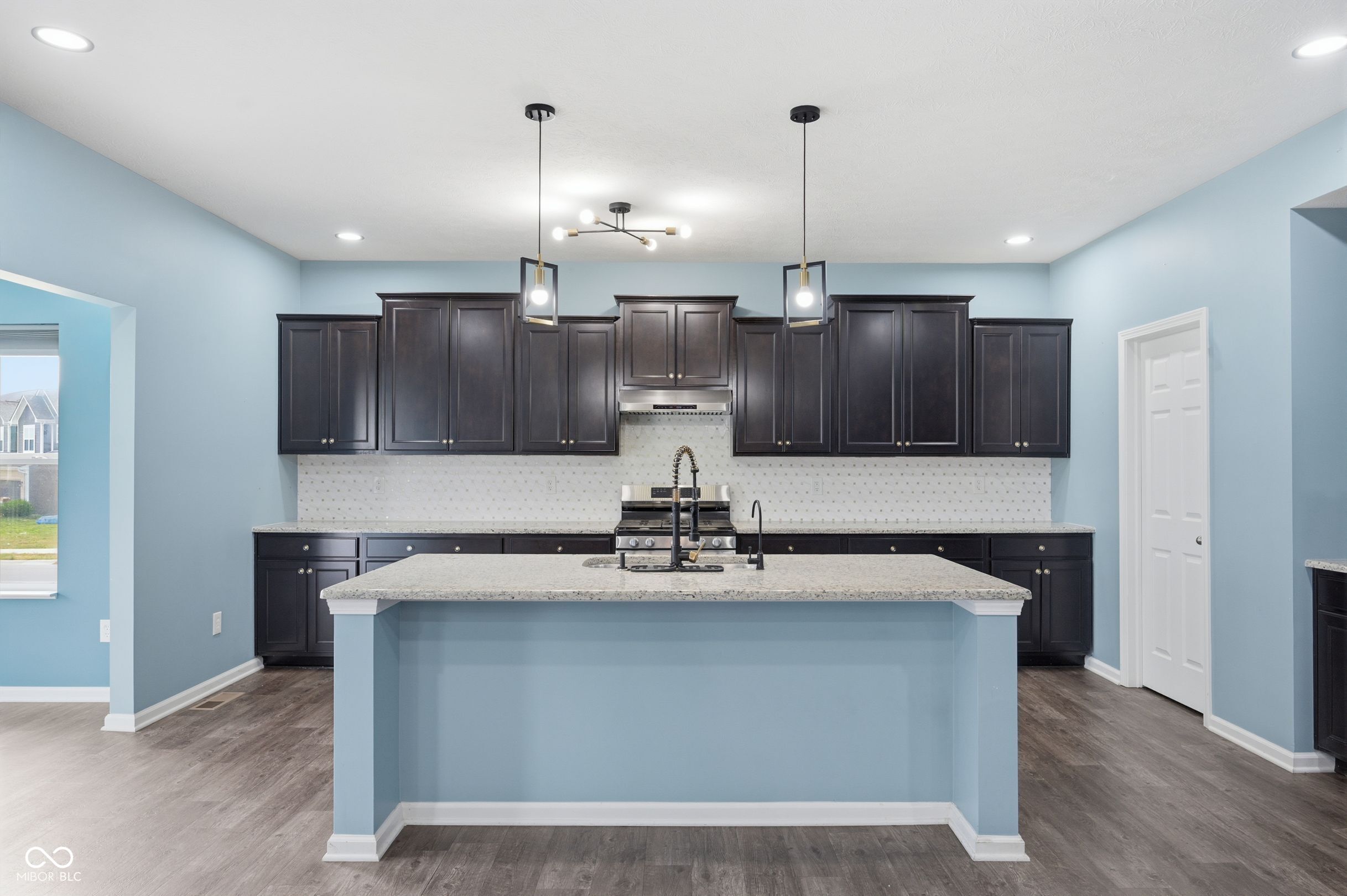 884 Capricorn Drive