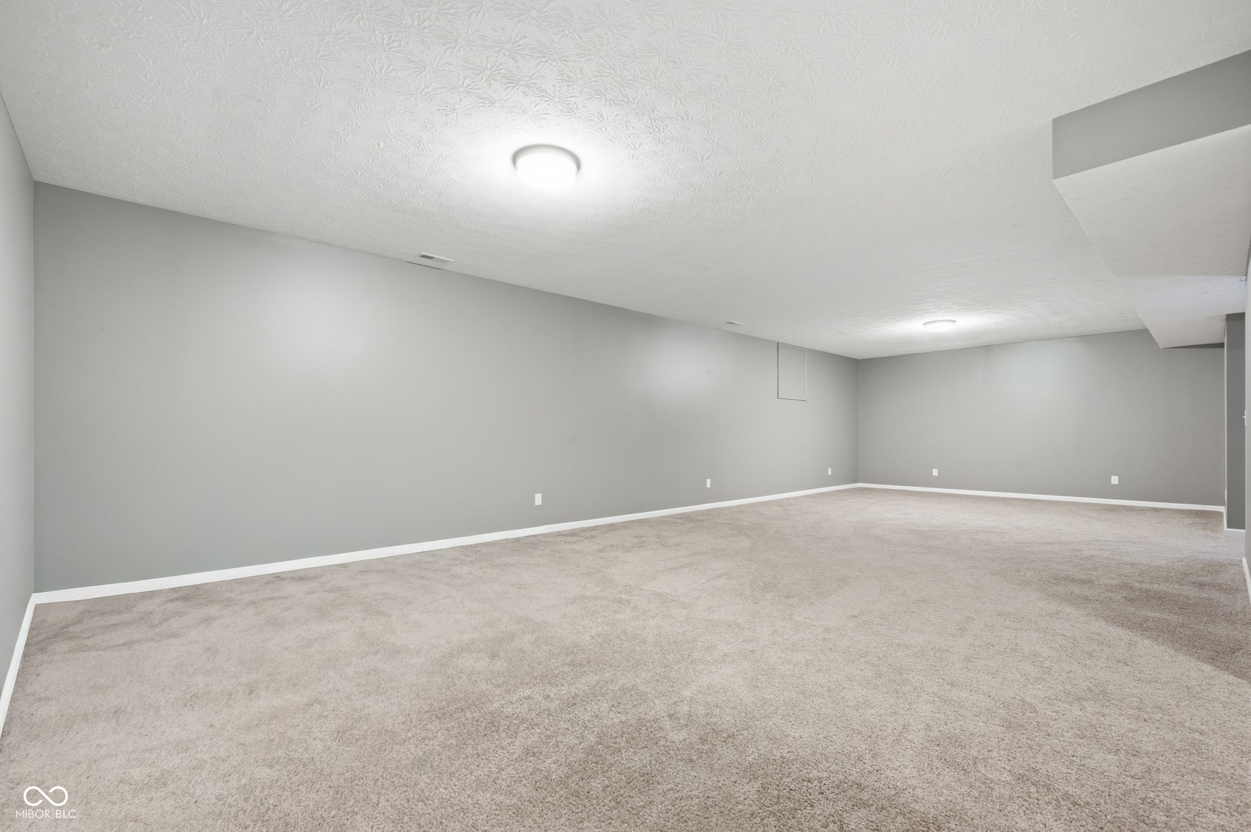 884 Capricorn Drive