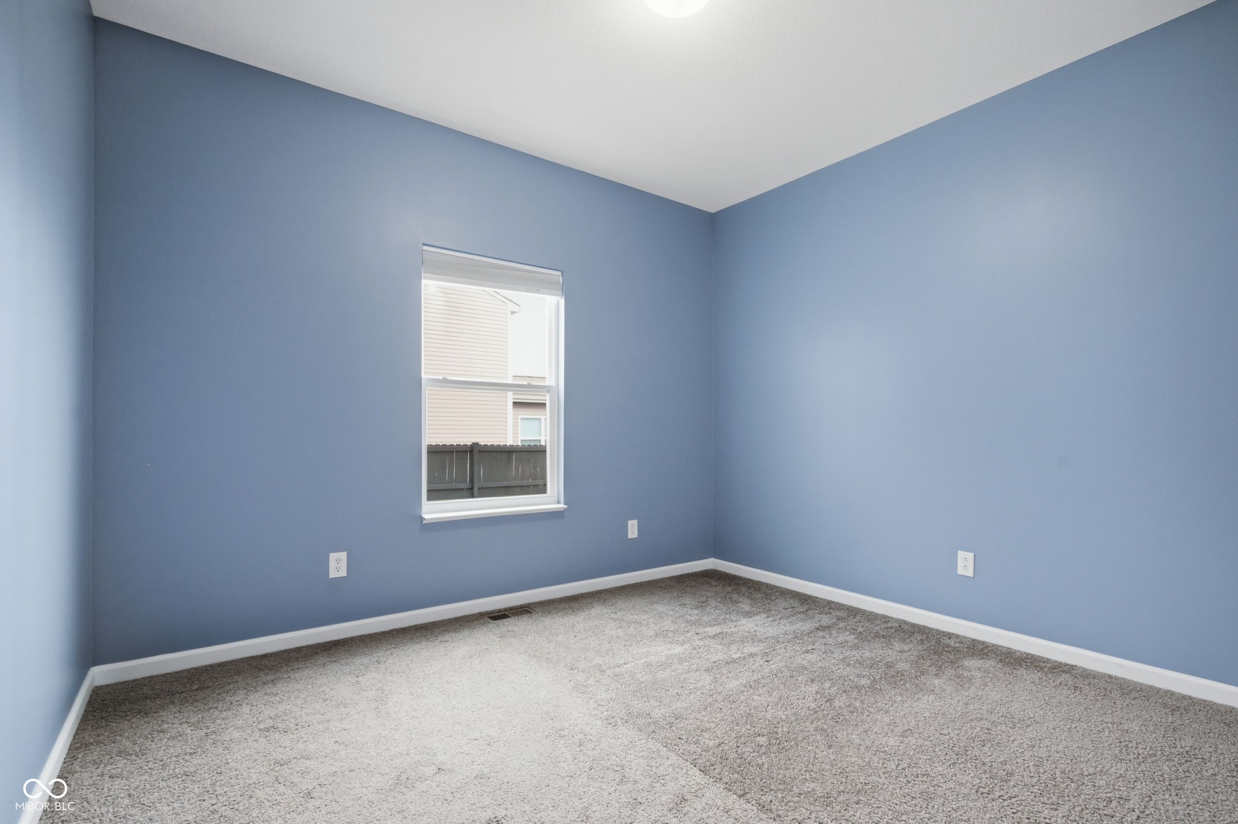884 Capricorn Drive