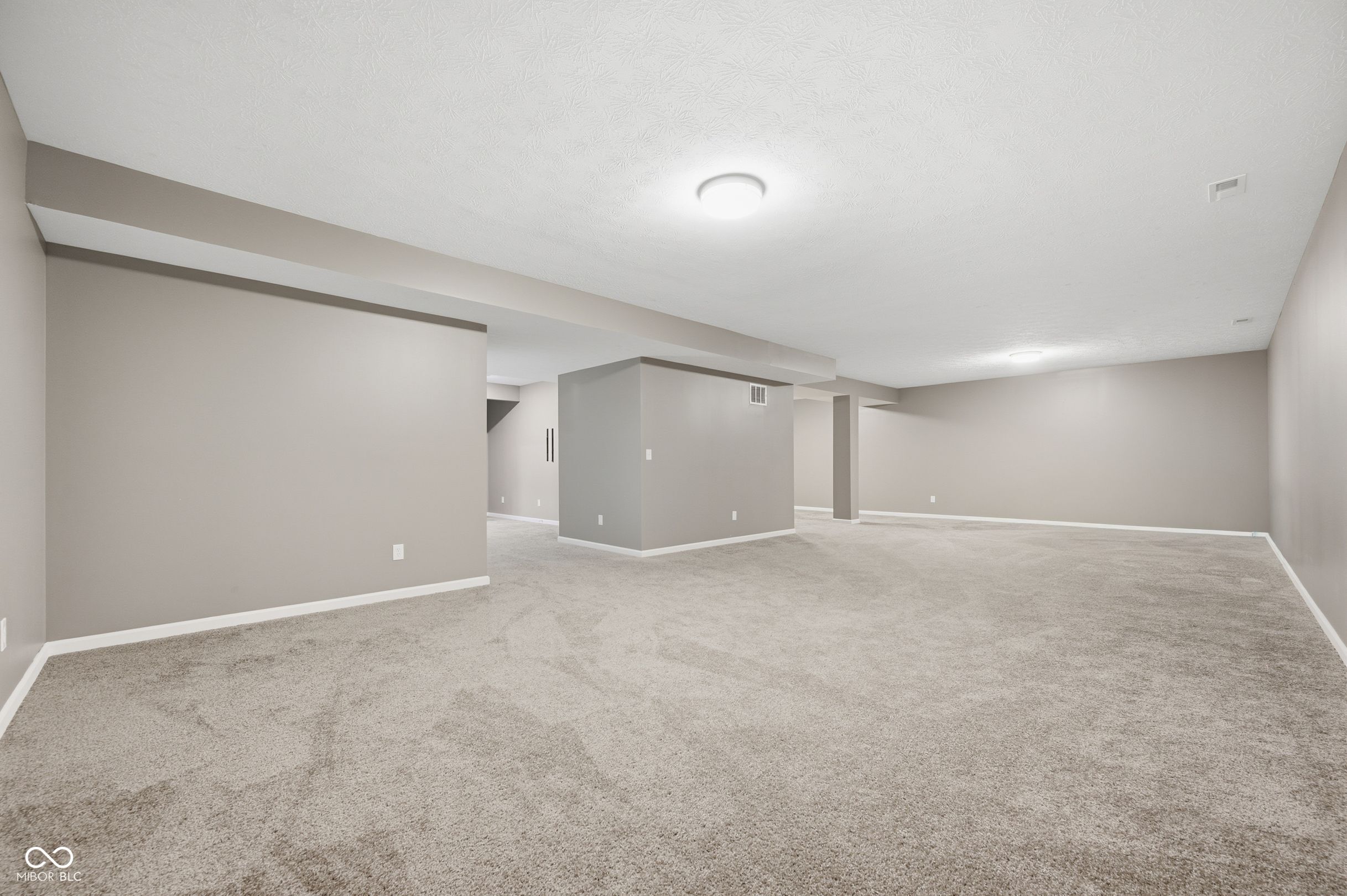 884 Capricorn Drive