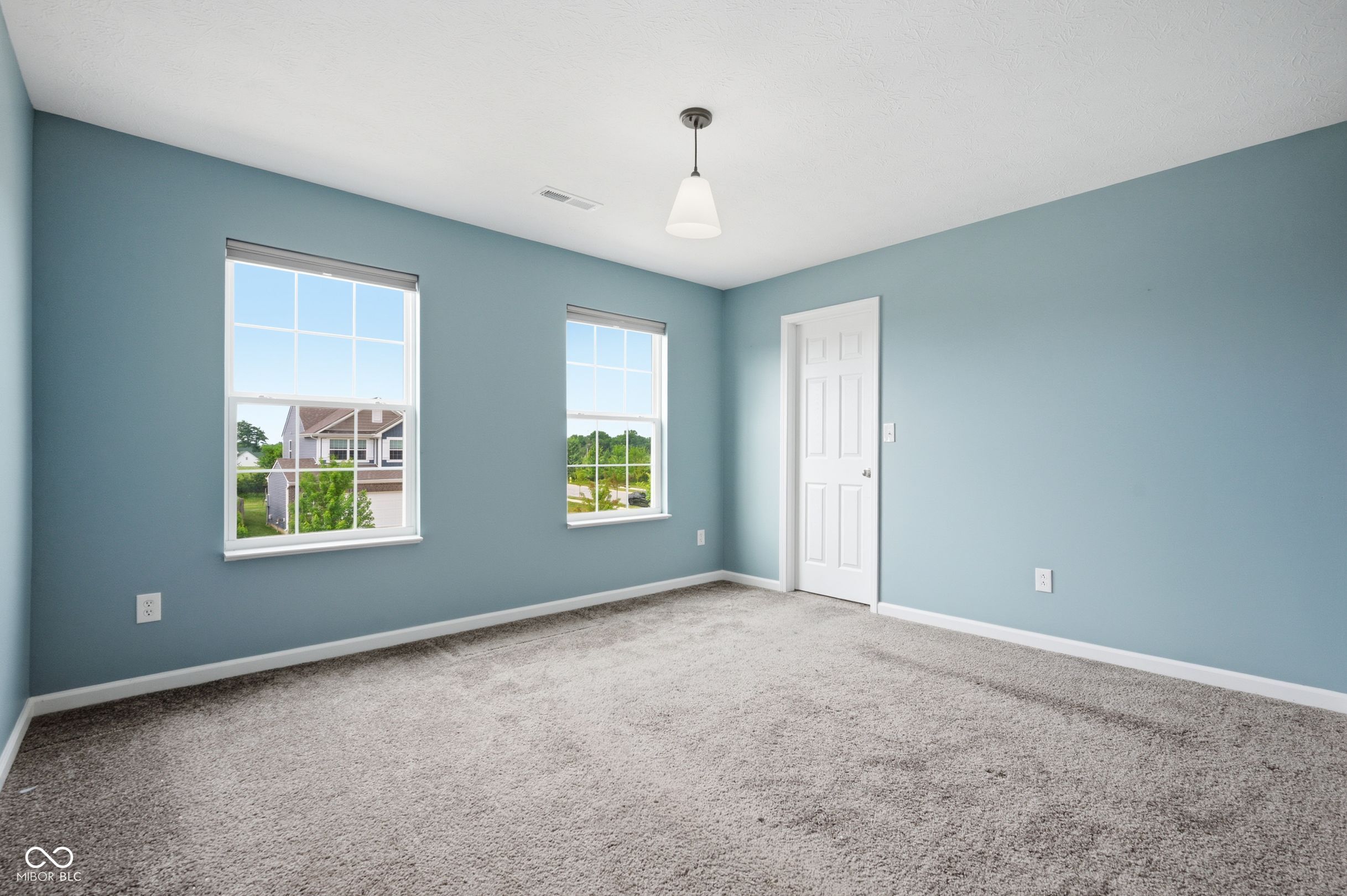 884 Capricorn Drive