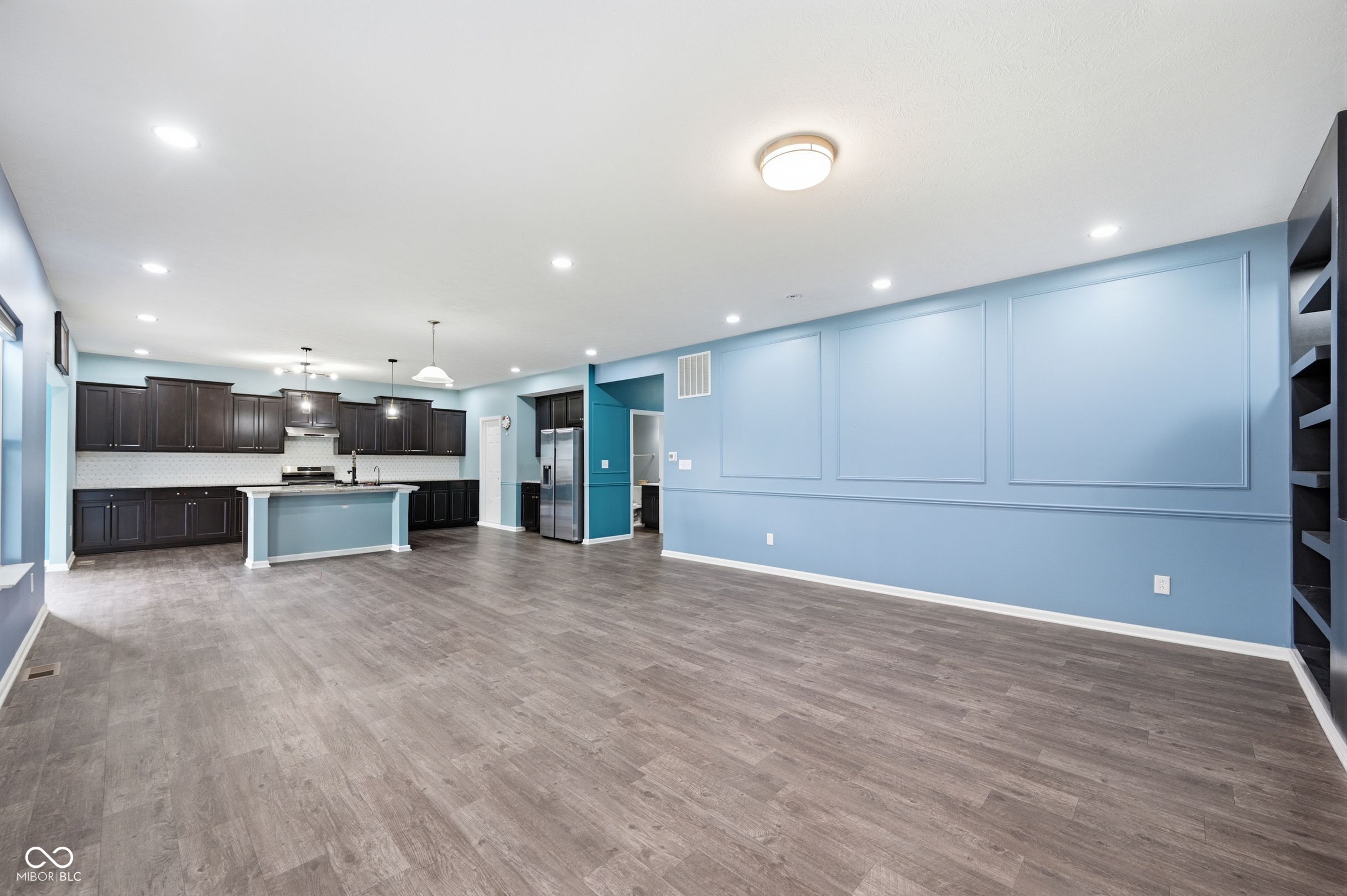 884 Capricorn Drive