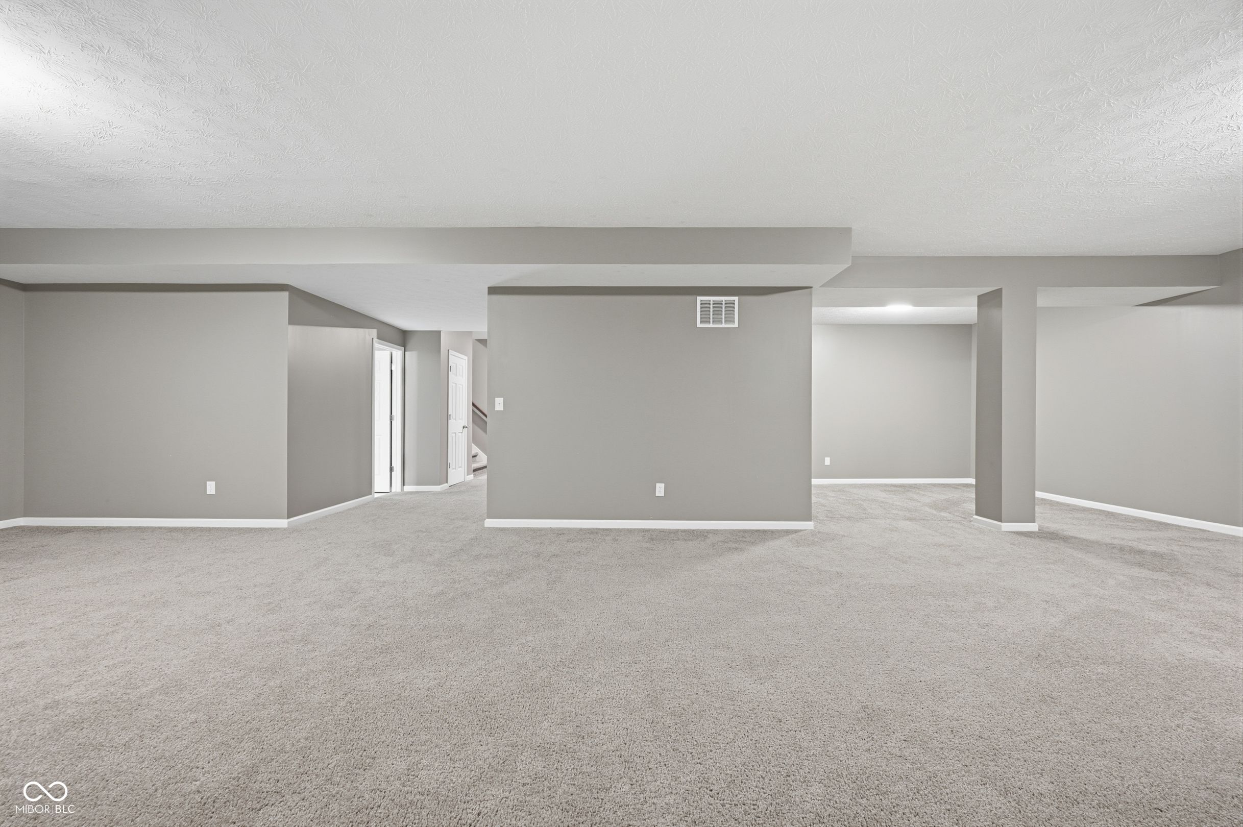 884 Capricorn Drive