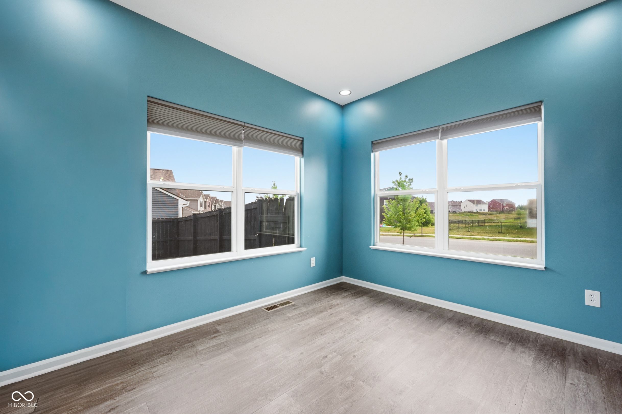 884 Capricorn Drive
