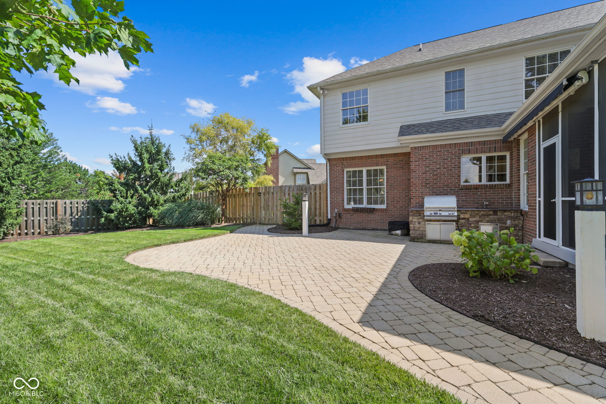 15440 Kilburn Court