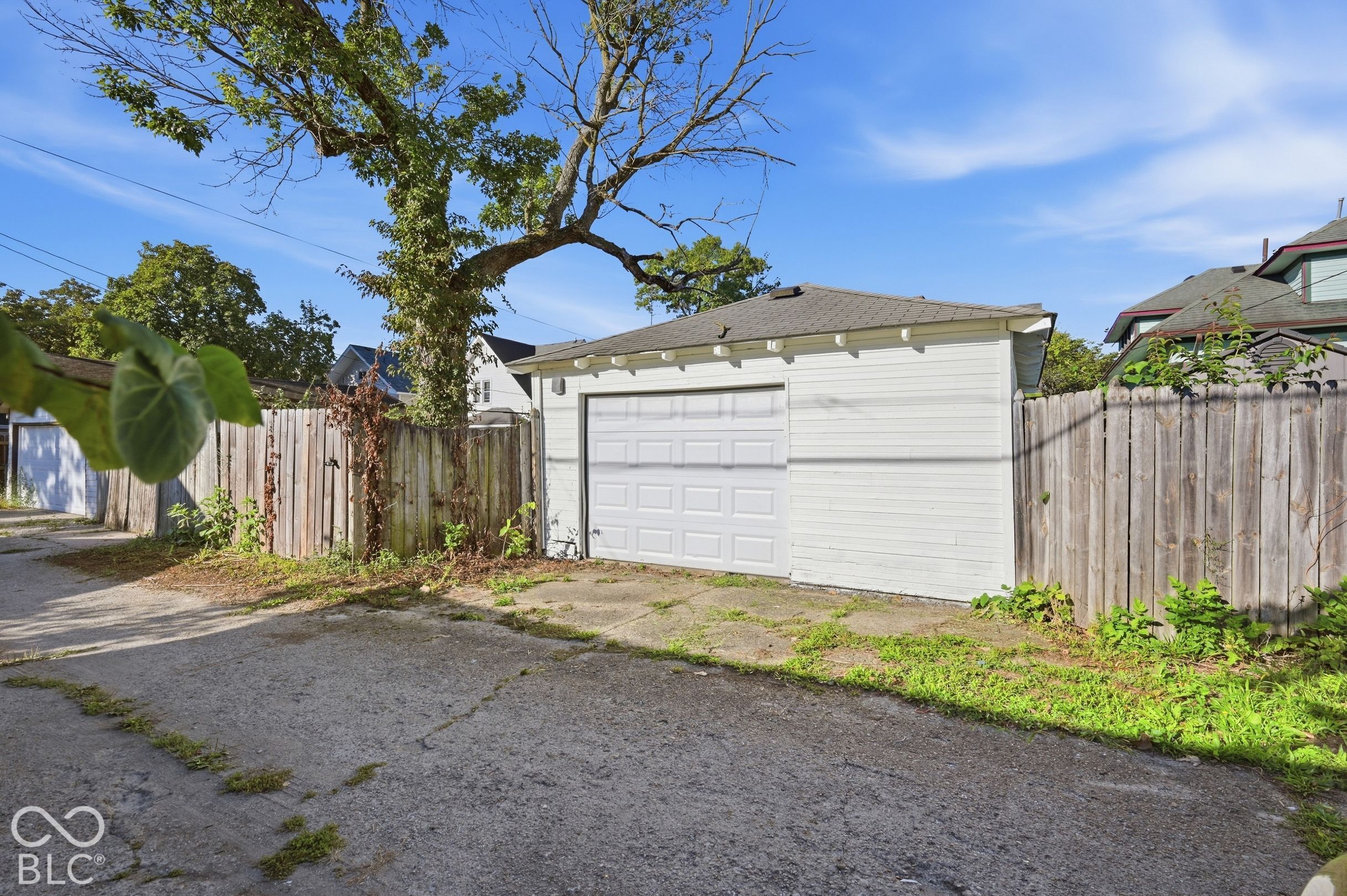 323 N Drexel Avenue