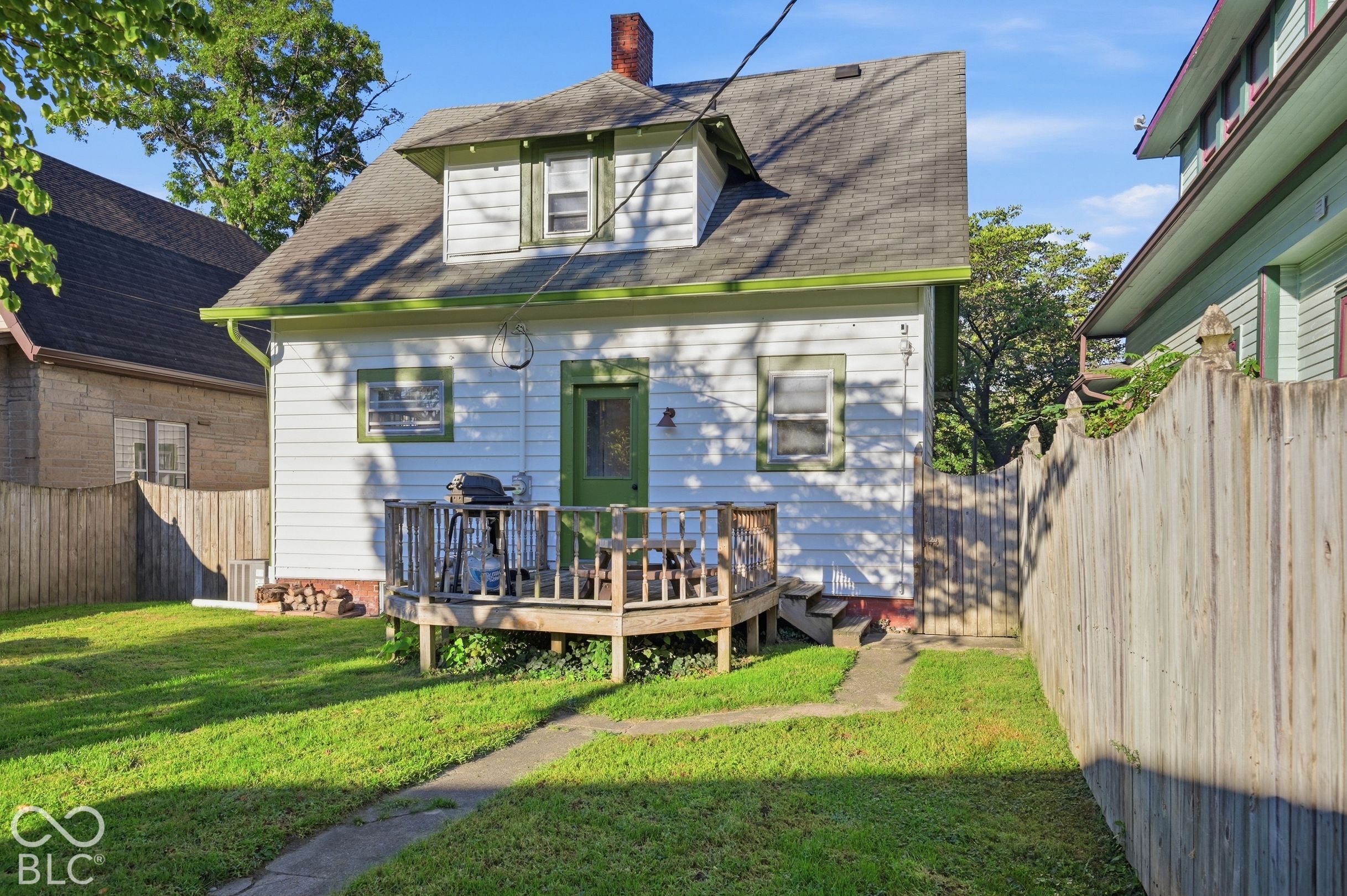 323 N Drexel Avenue