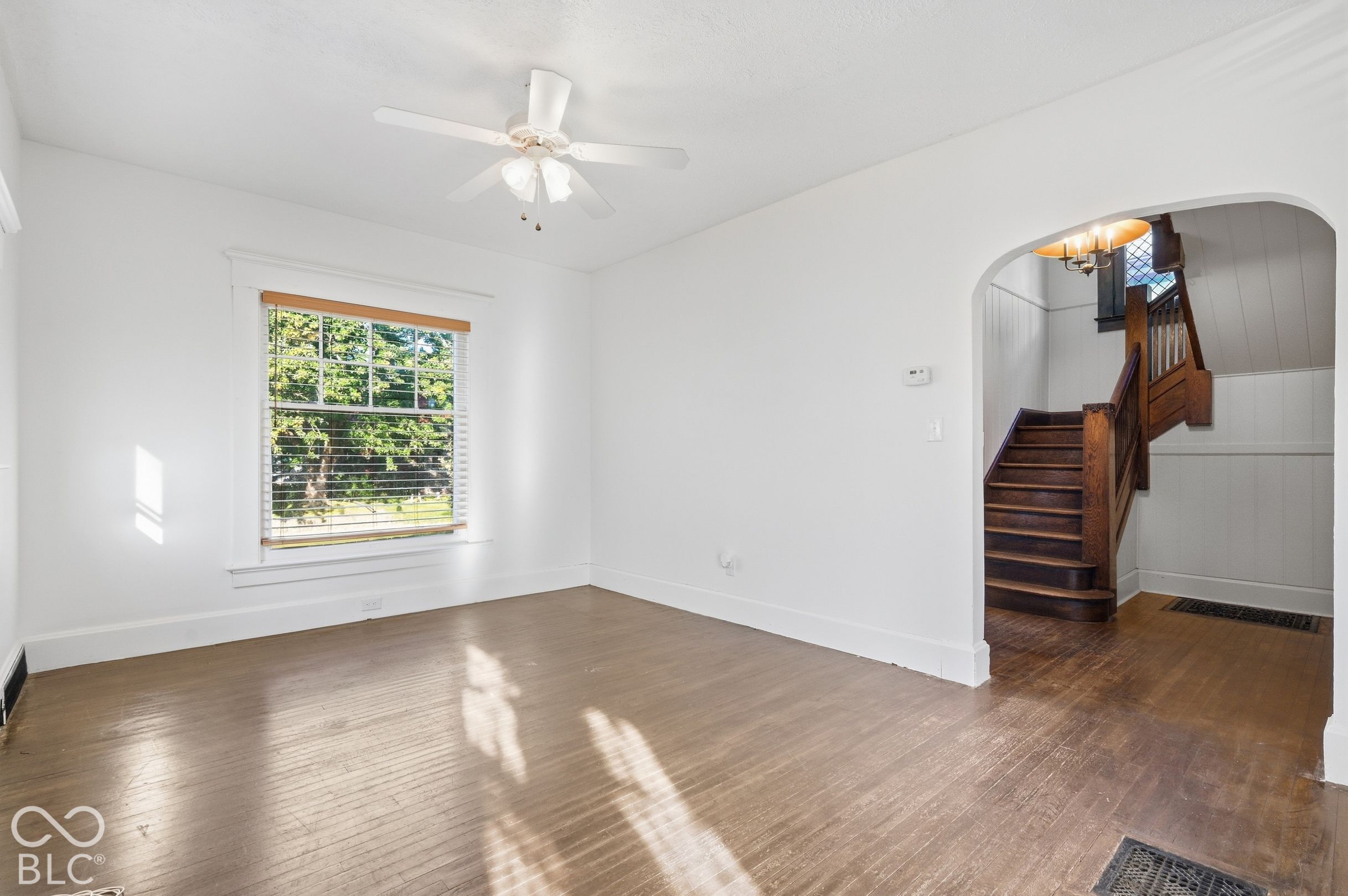 323 N Drexel Avenue