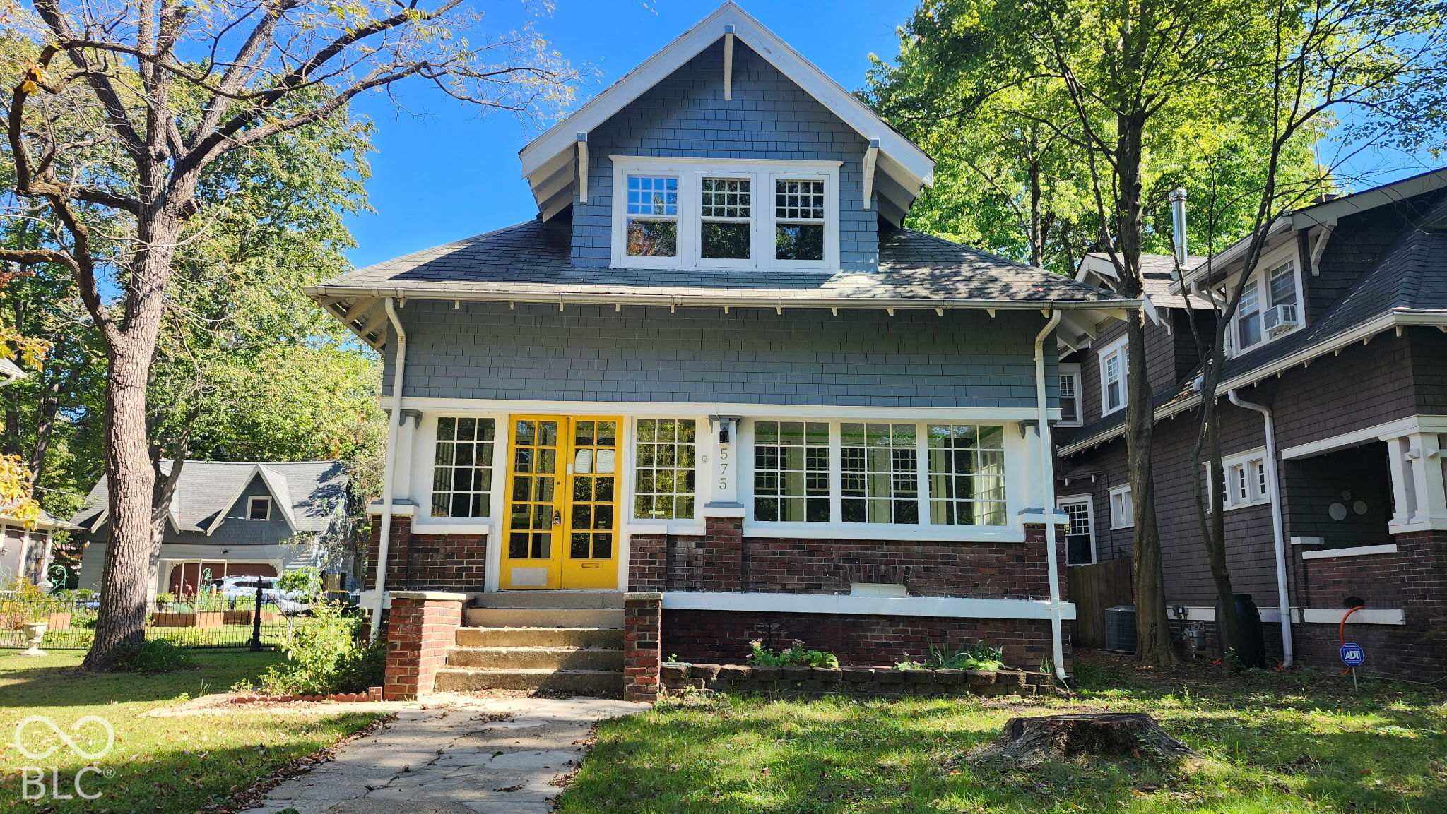 575 Woodruff Place West Drive
