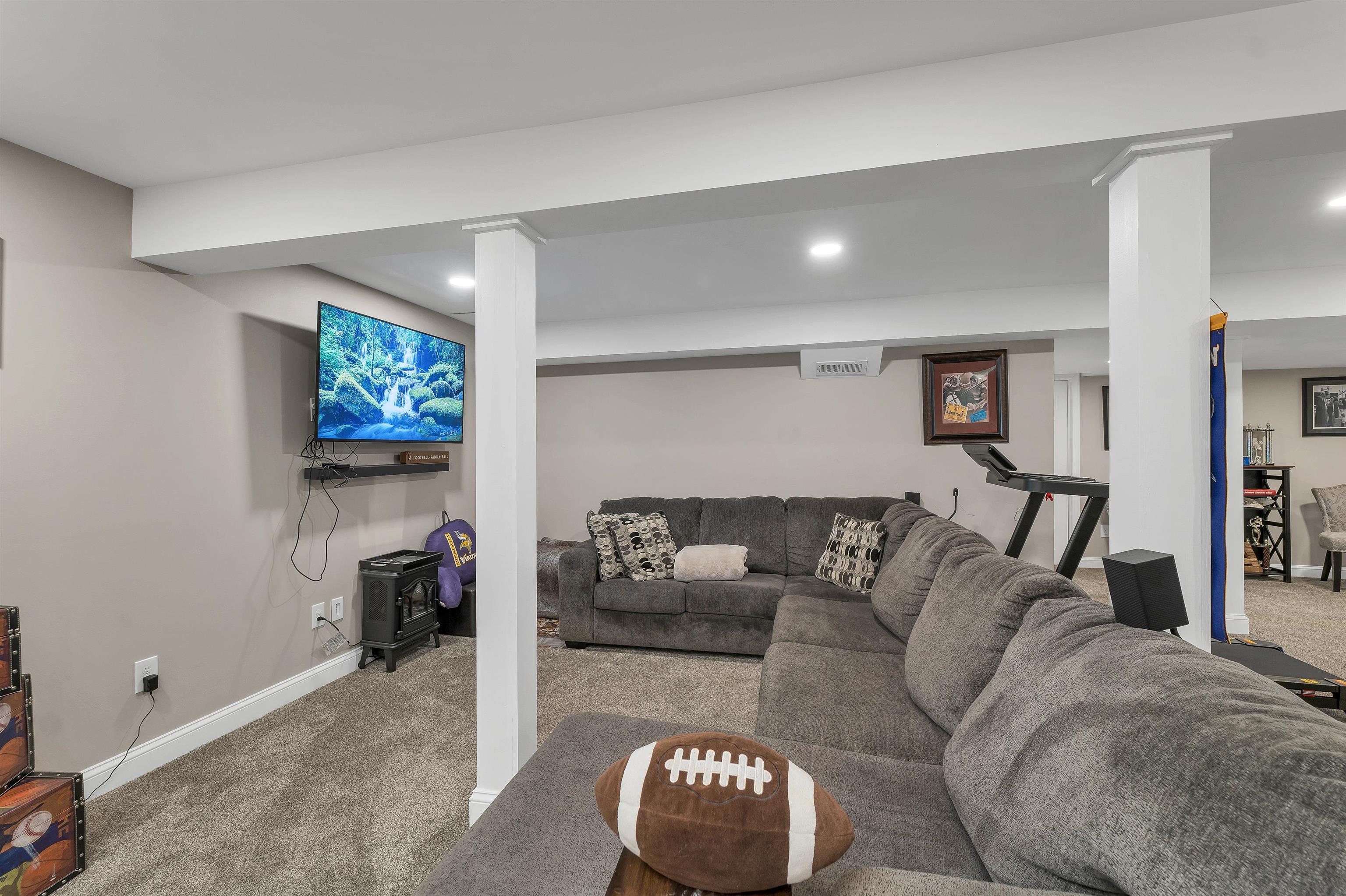31 Carriage Hill Road