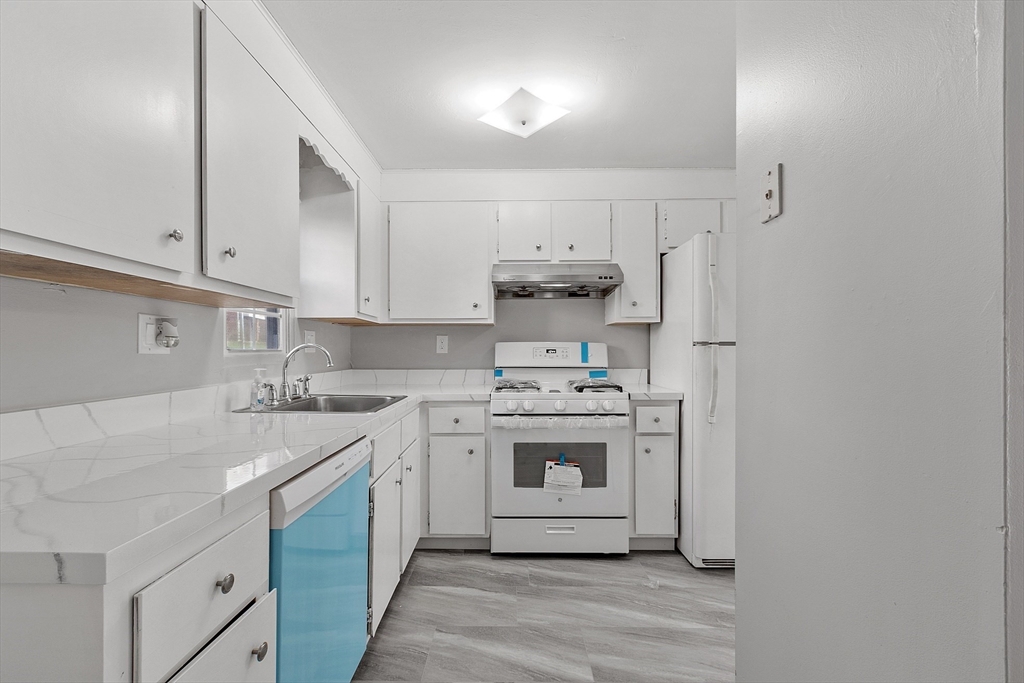 1271 Pawtucket Blvd # 11