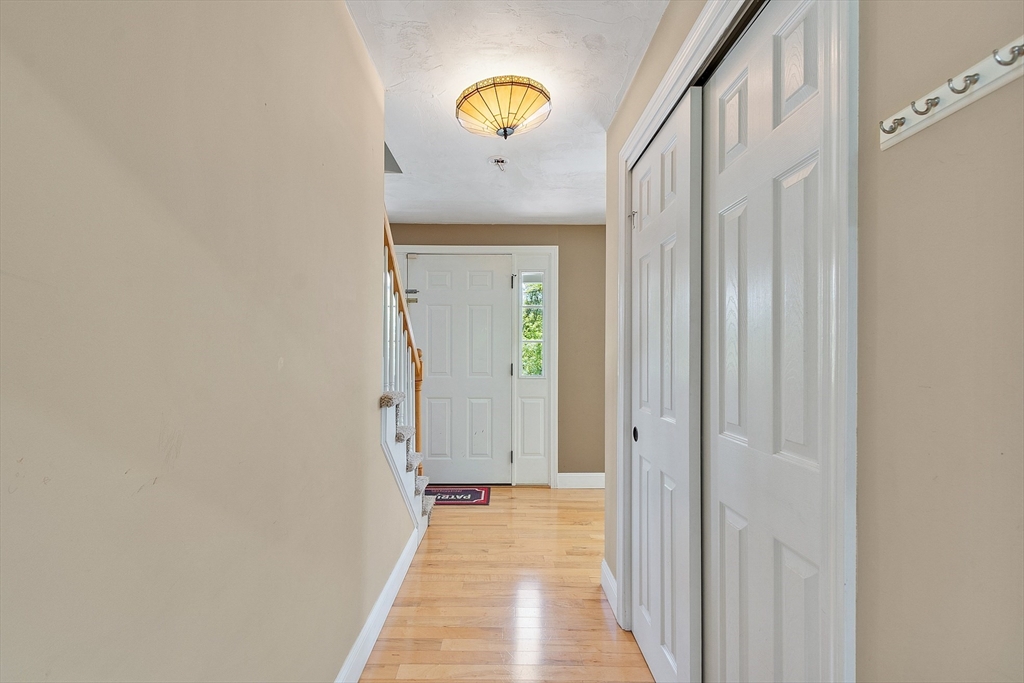 26 Old Ferry Rd