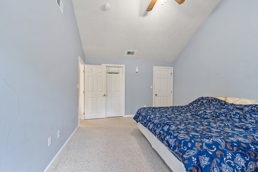 26 Old Ferry Rd