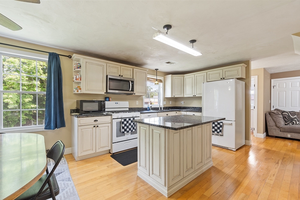 26 Old Ferry Rd