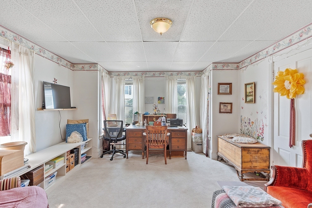 491 High St