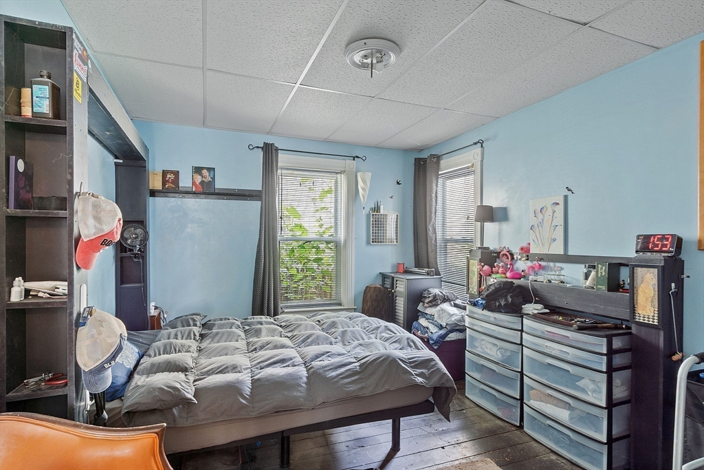 491 High St