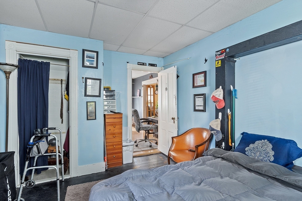 491 High St