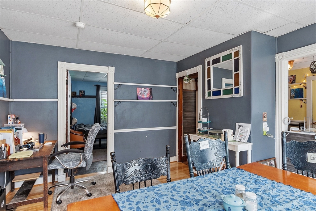 491 High St