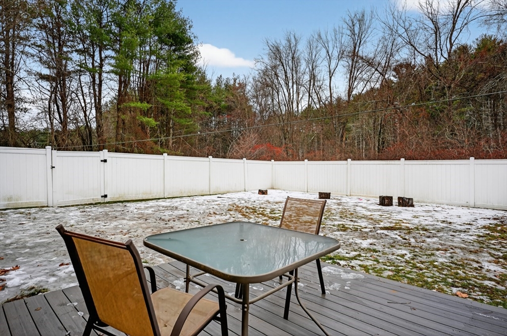 12 Keyes Road