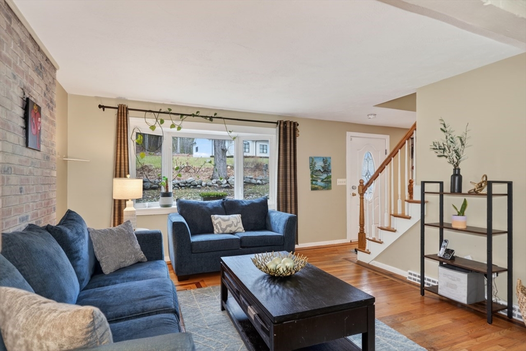 12 Keyes Road