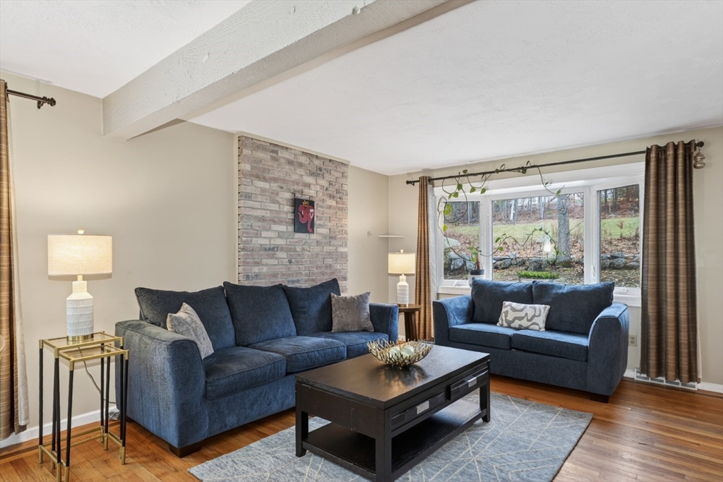 12 Keyes Road